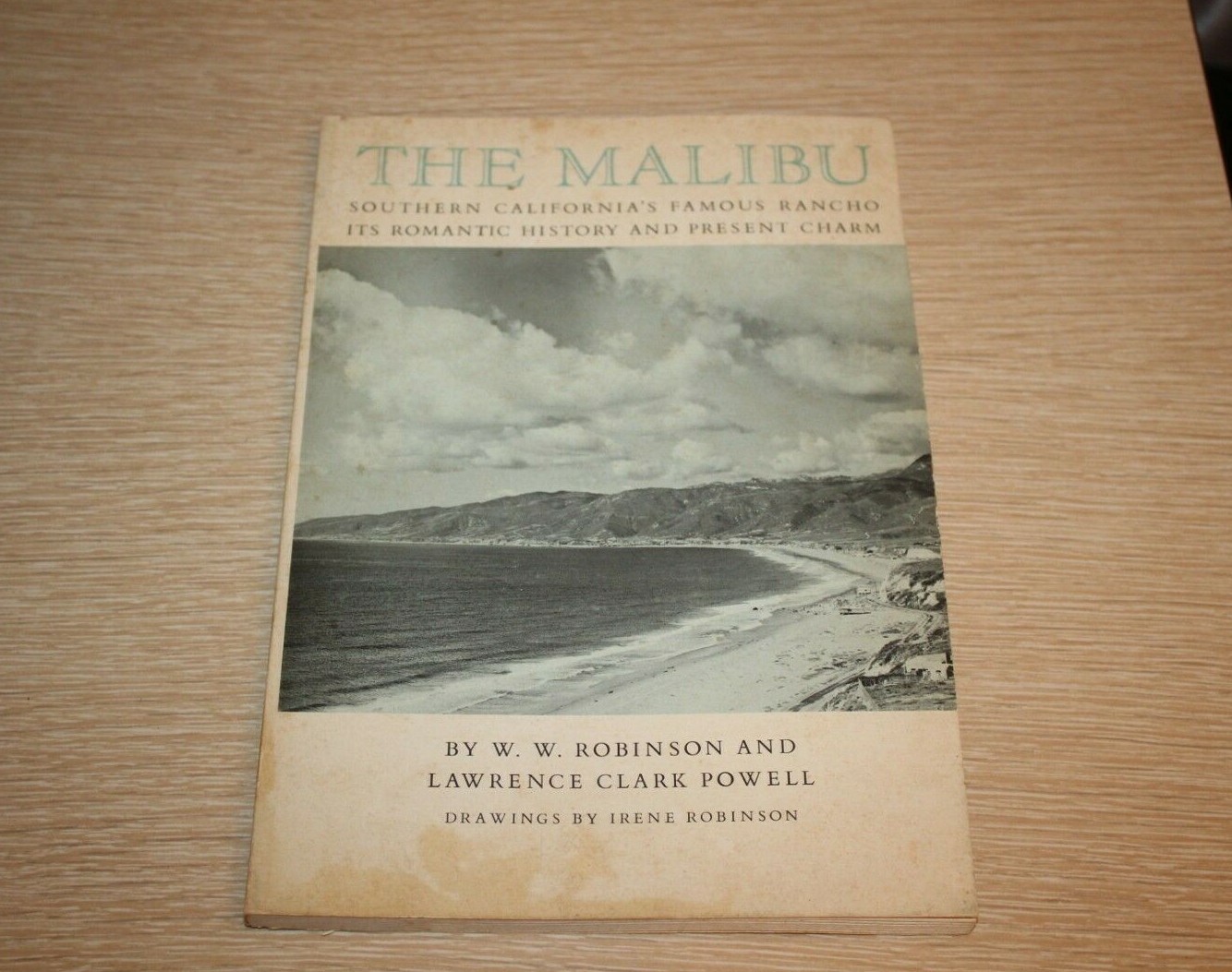 THE MALIBU Essays by W.W. Robinson Lawrence Clark Powell 1958 SIGNED Paperback