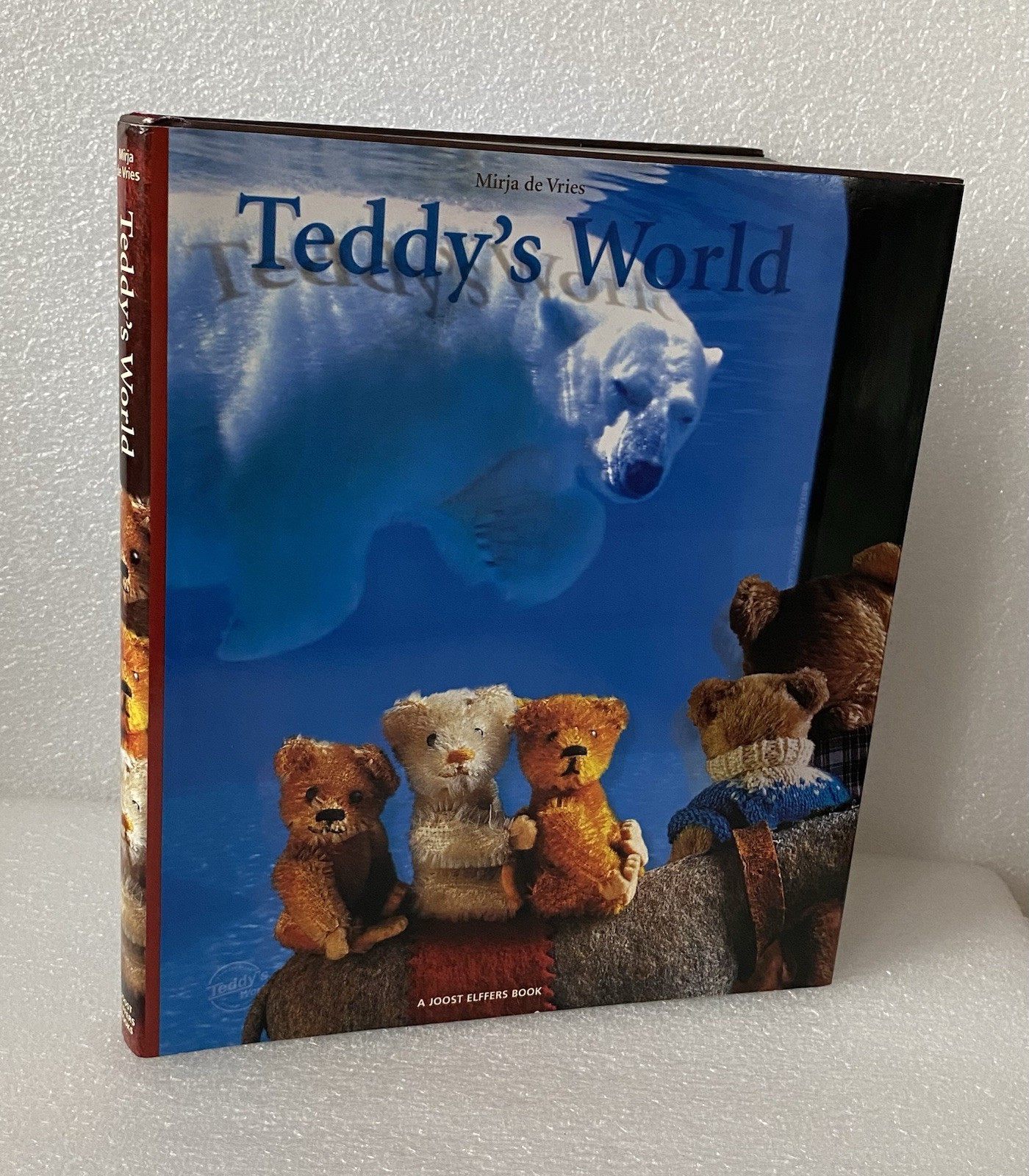 Teddy’s World Large Book by Joost Elffers and Mirja de Vries (2002 Hardcover)