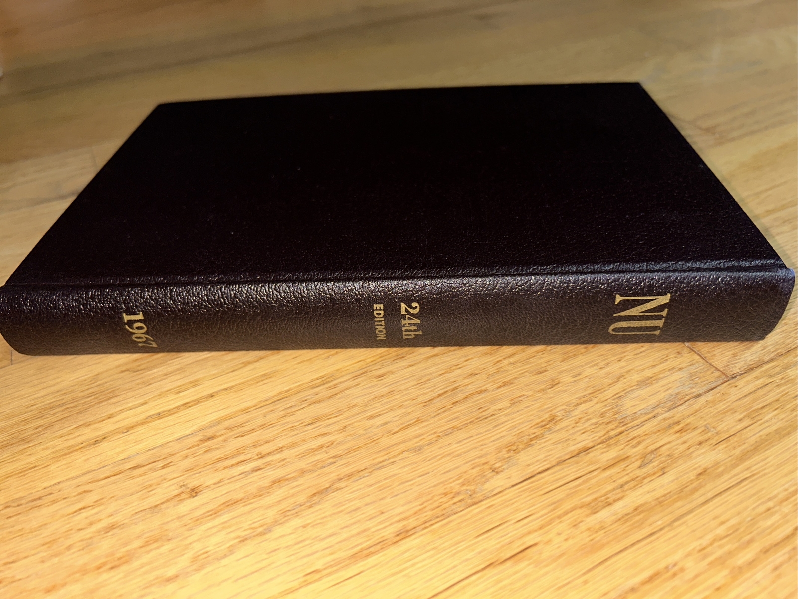 1967 NORTHWESTERN UNIVERSITY ALUMNI DIRECTORY of the CHICAGO AREA 592 pages