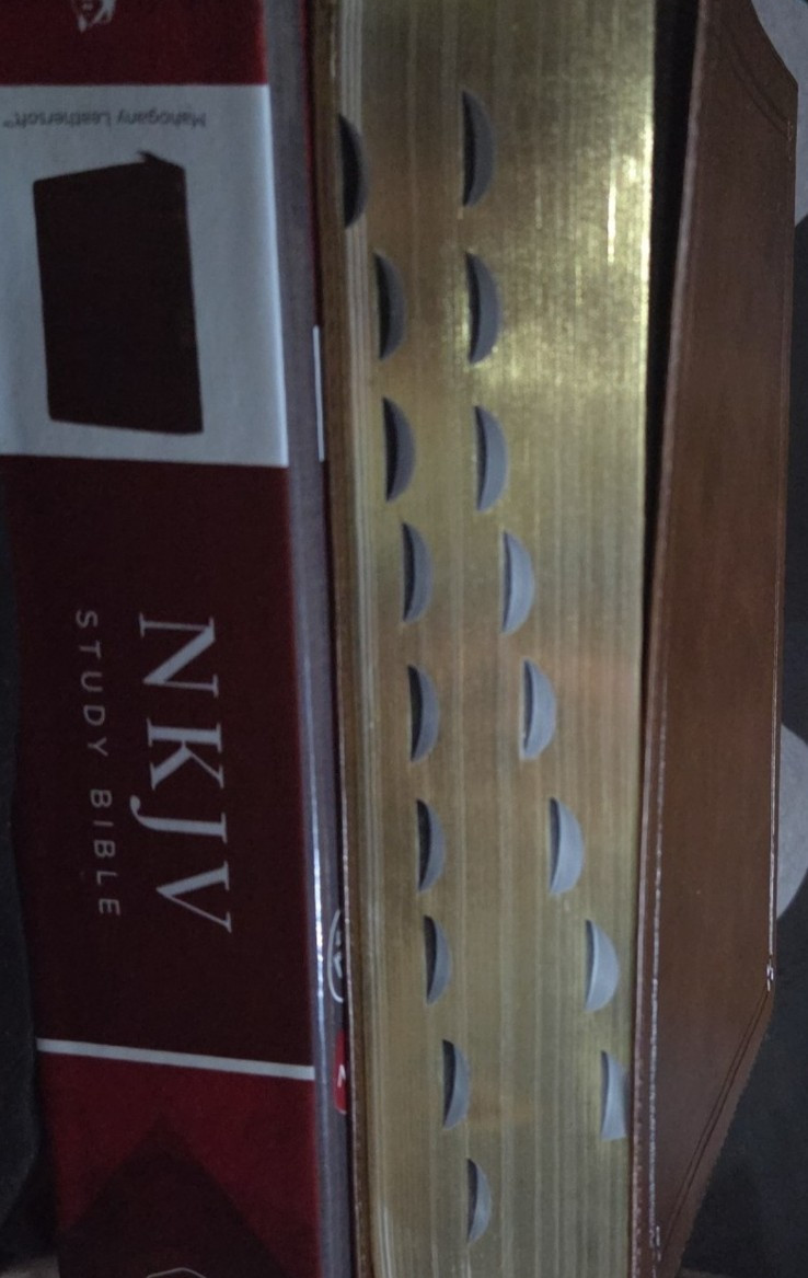 NKJV Study Bible, Leathersoft, Brown, Comfort Print: The Complete Resource fo…