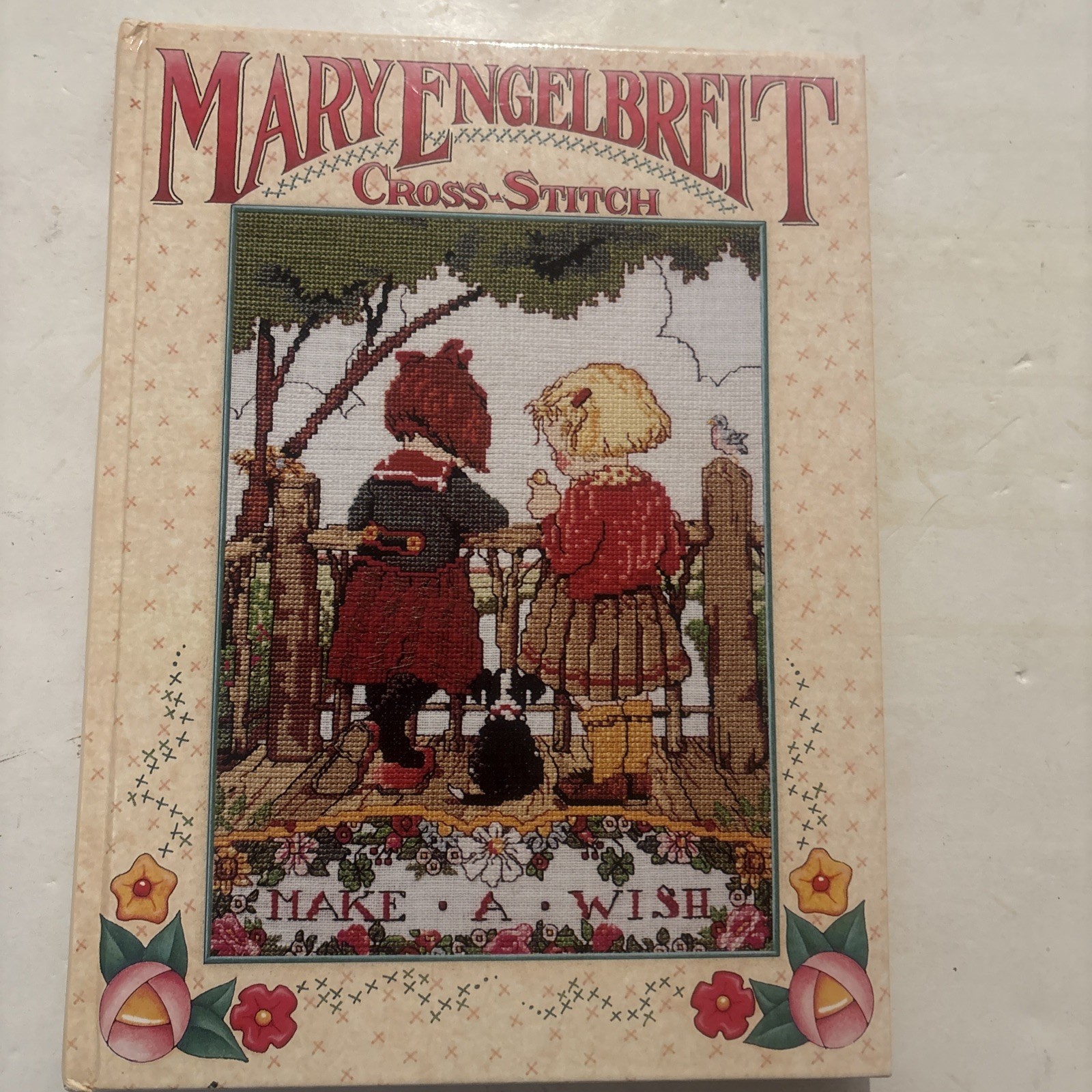 MARY ENGELBREIT Cross-Stitch Book Make a Wish 1996 HC 1st Ed. 191 pages