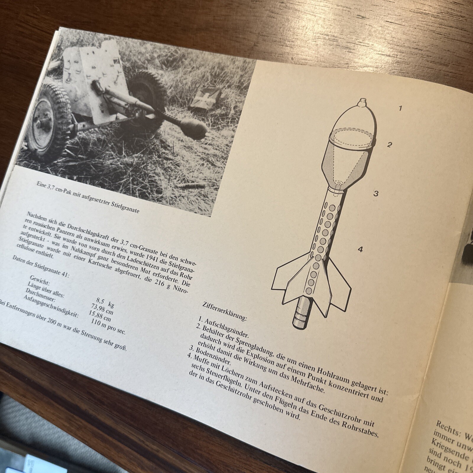 Waffen Arsenal 3,7 cm Panzerabwehrkanone (Pak) Trade Paperback Book From Germany