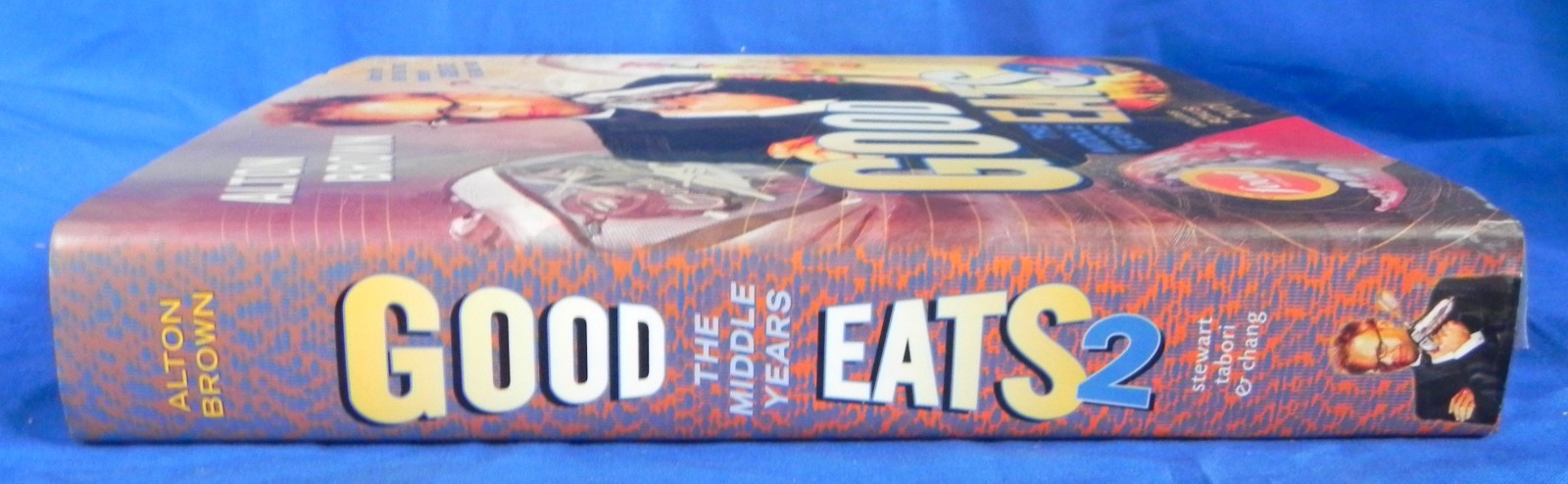 Alton Brown “Good Eats 2” Cookbook HCDJ + DVD, 428 Pages 6 Seasons, 2010 Exc.