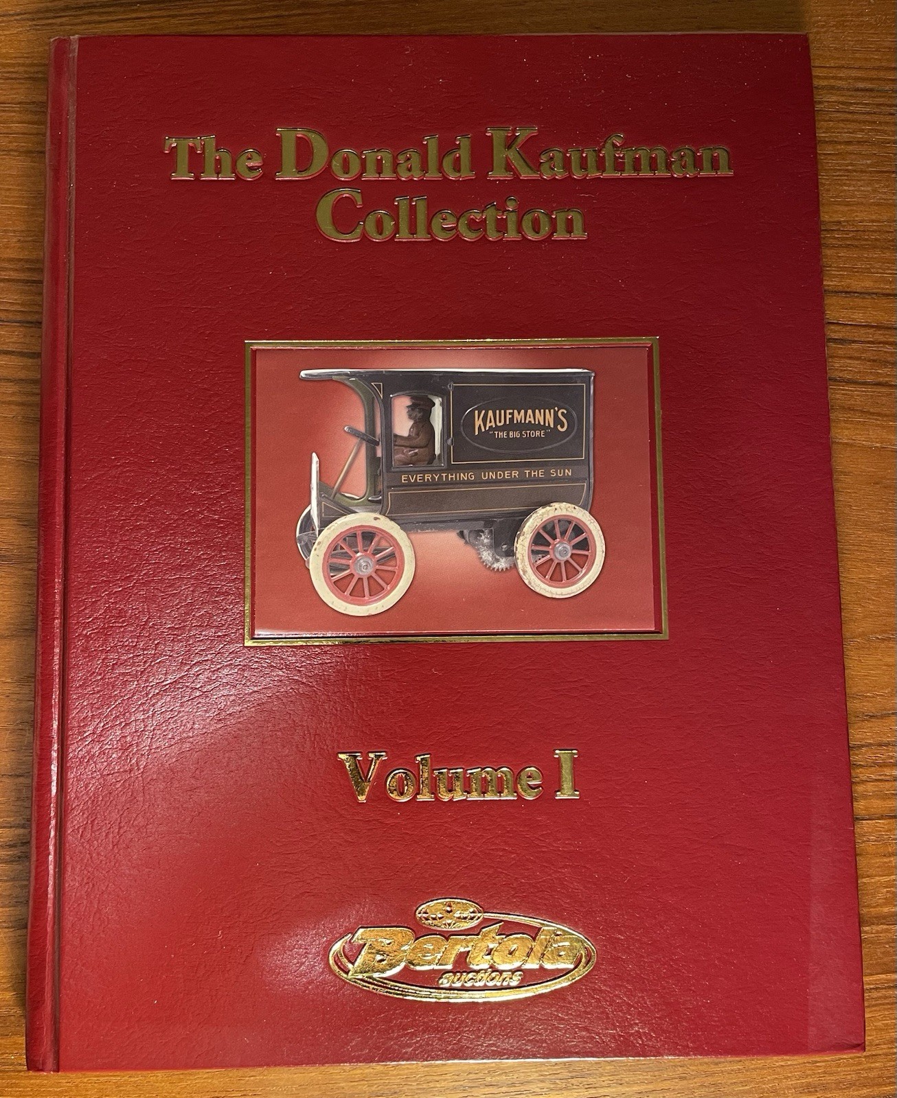 The Donald Kaufman Collection Vol I Bertoia Auctions Hardcover Catalog VTG TOYS