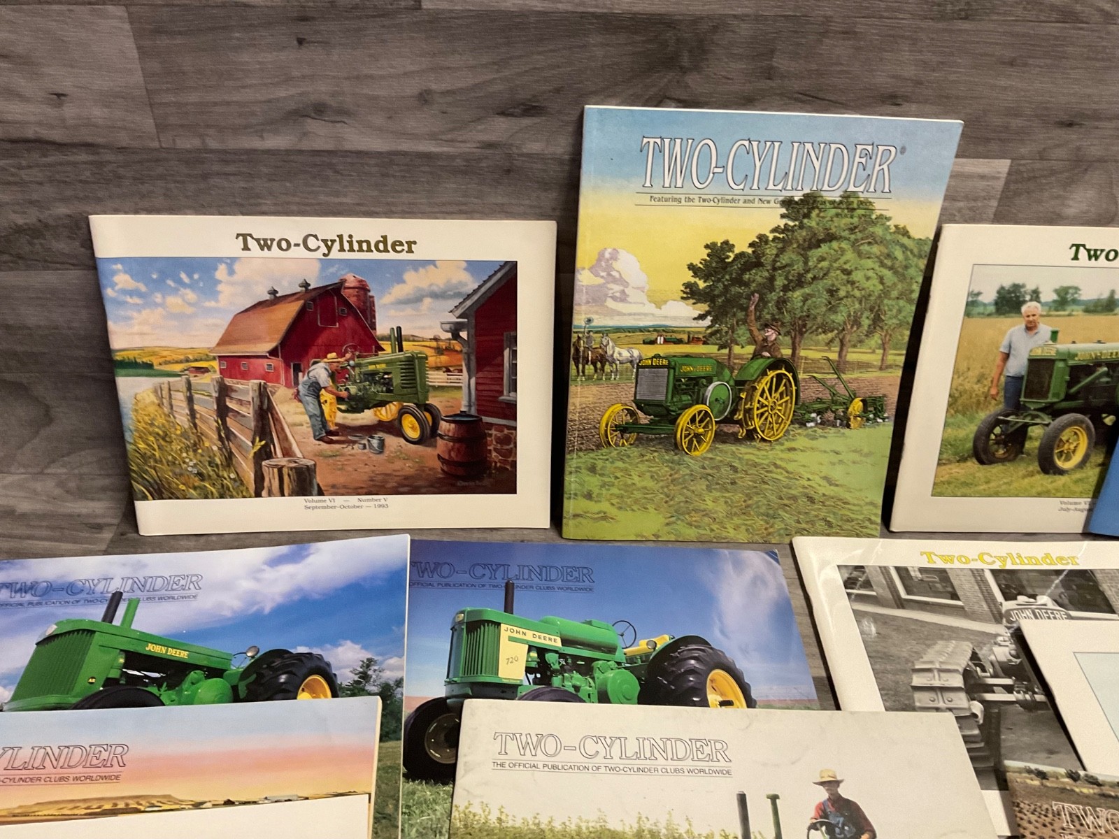 Two-Cylinder Magazine John Deere Tractor Multi Year Lot 25 Total Vintage