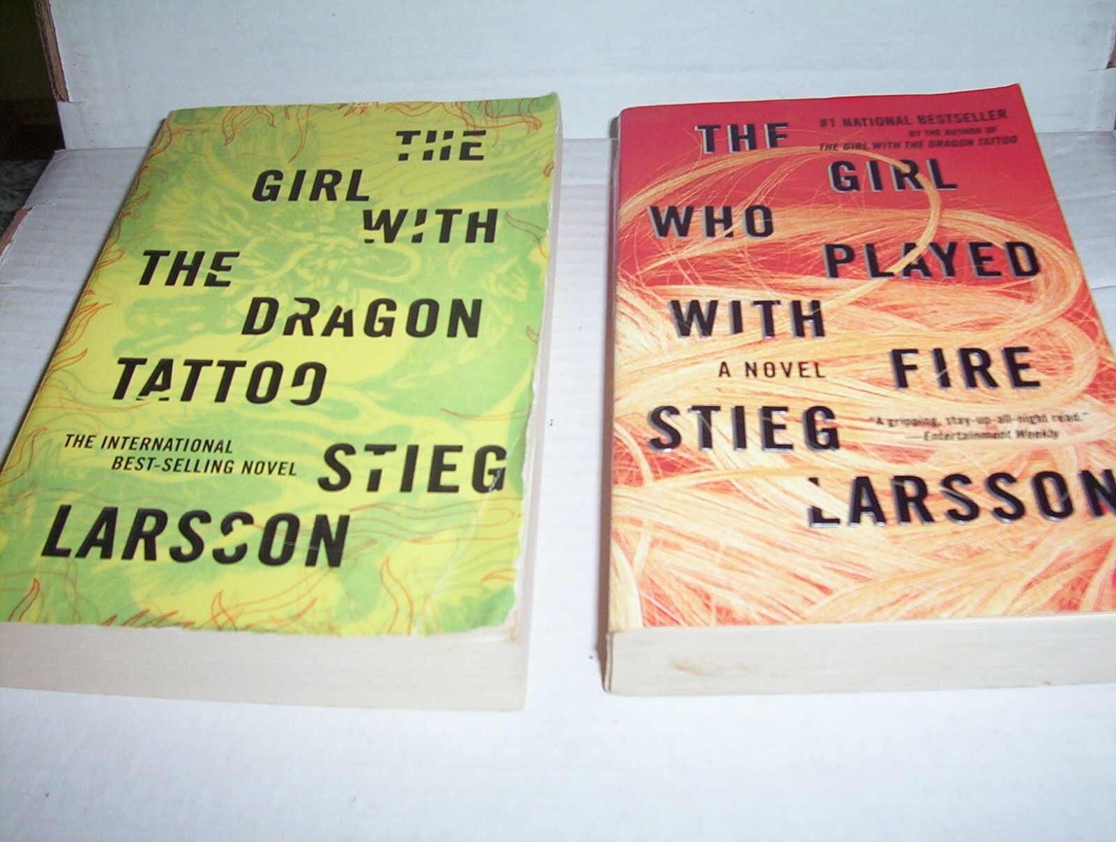 2 Vols – The Girl With The Dragon Tattoo & The Girl Who Played With Fire