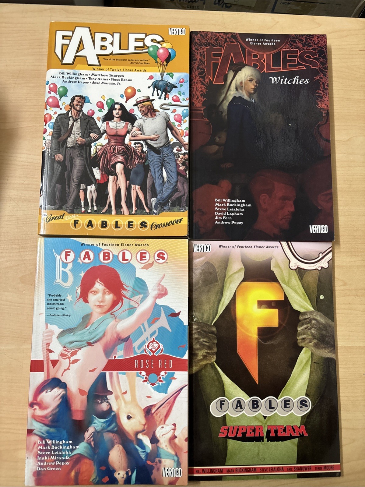 Lot 27 Fables Vol. 1-22 DC Vertigo Comics Complete Set Bill Willingham + Fairest