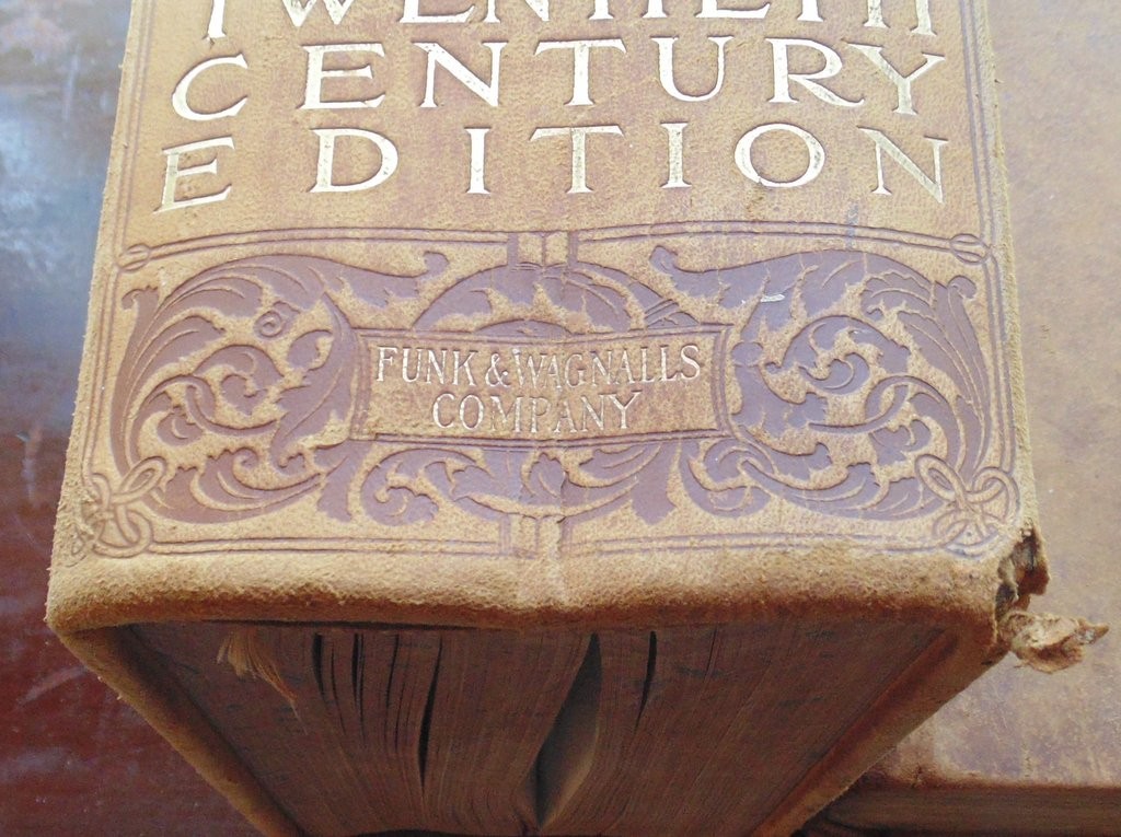 1901 Funk & Wagnalls Standard Dictionary