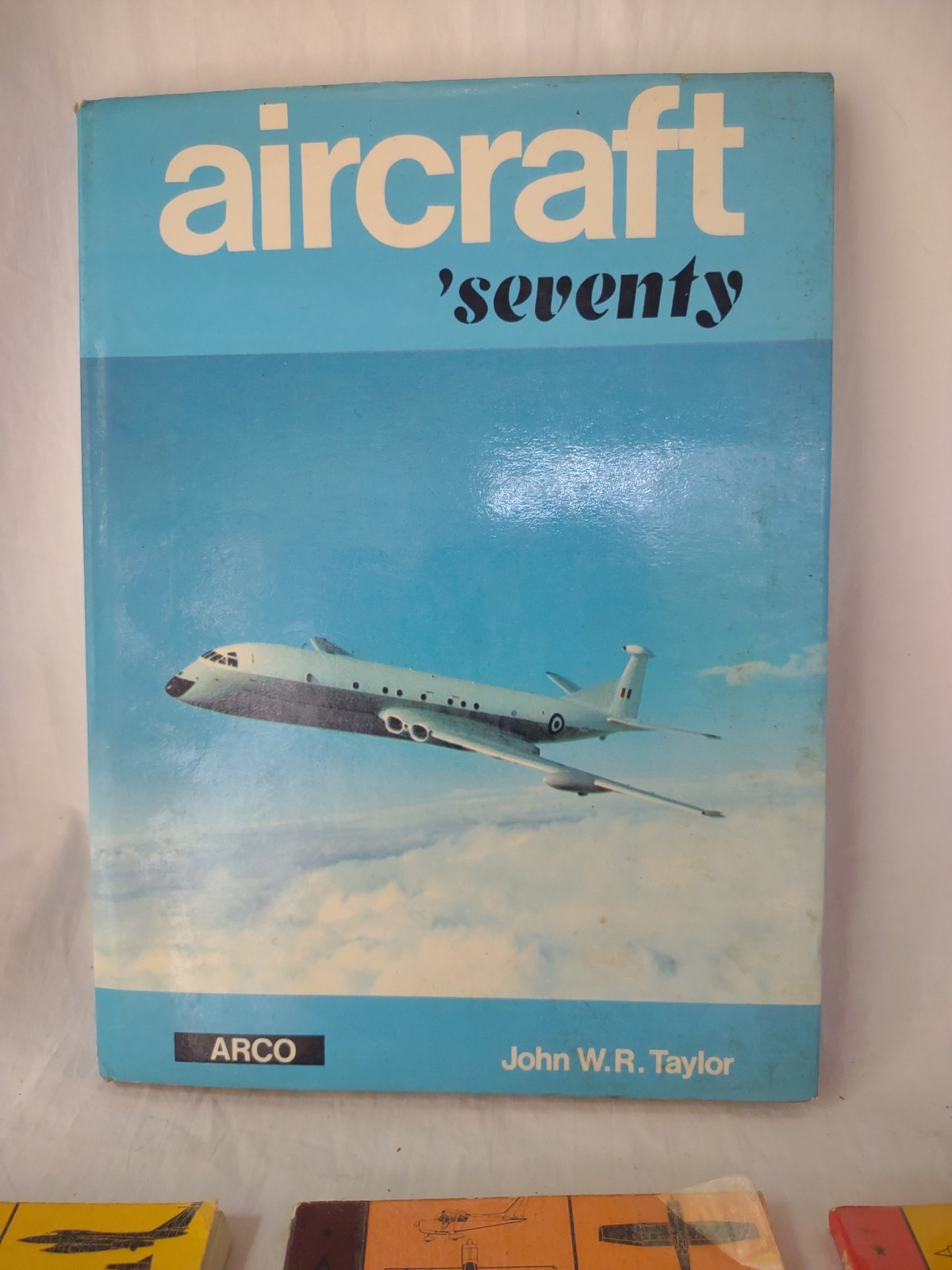 Lot Of 4 Identification Books Bombers Lightpkanes Fighters Aircraft Seventy Book