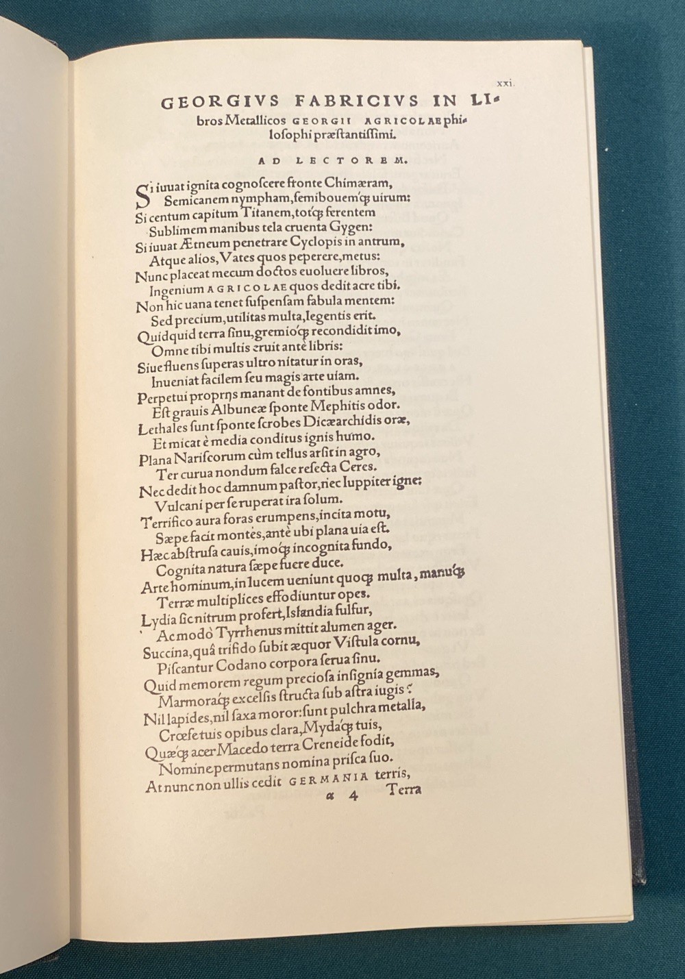 DE RE METALLICA – G. AGRICOLA 1556 Edition translated: Herbert & Lou Hoover 1950