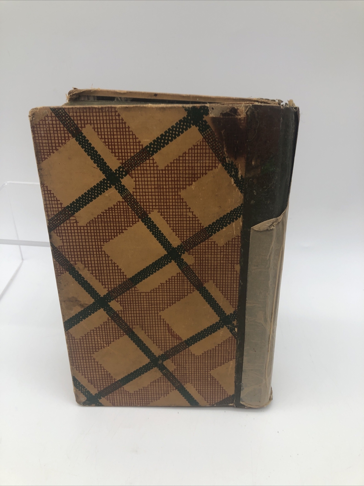 The Good Housekeeping Classic Cookbook – Over 900 Pages- 1944