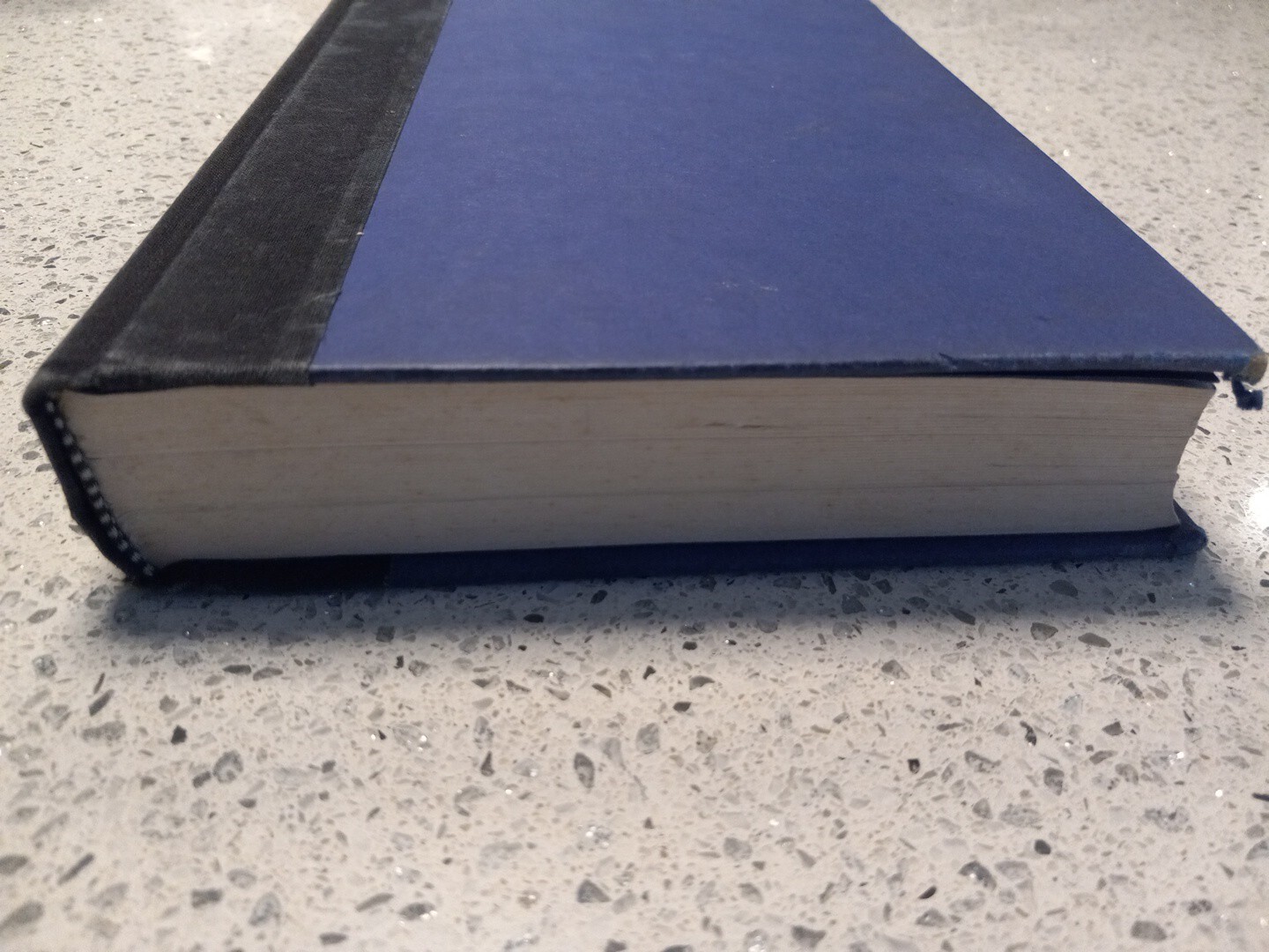 Leaders By Richard Nixon 1982 Book – 371 Pages