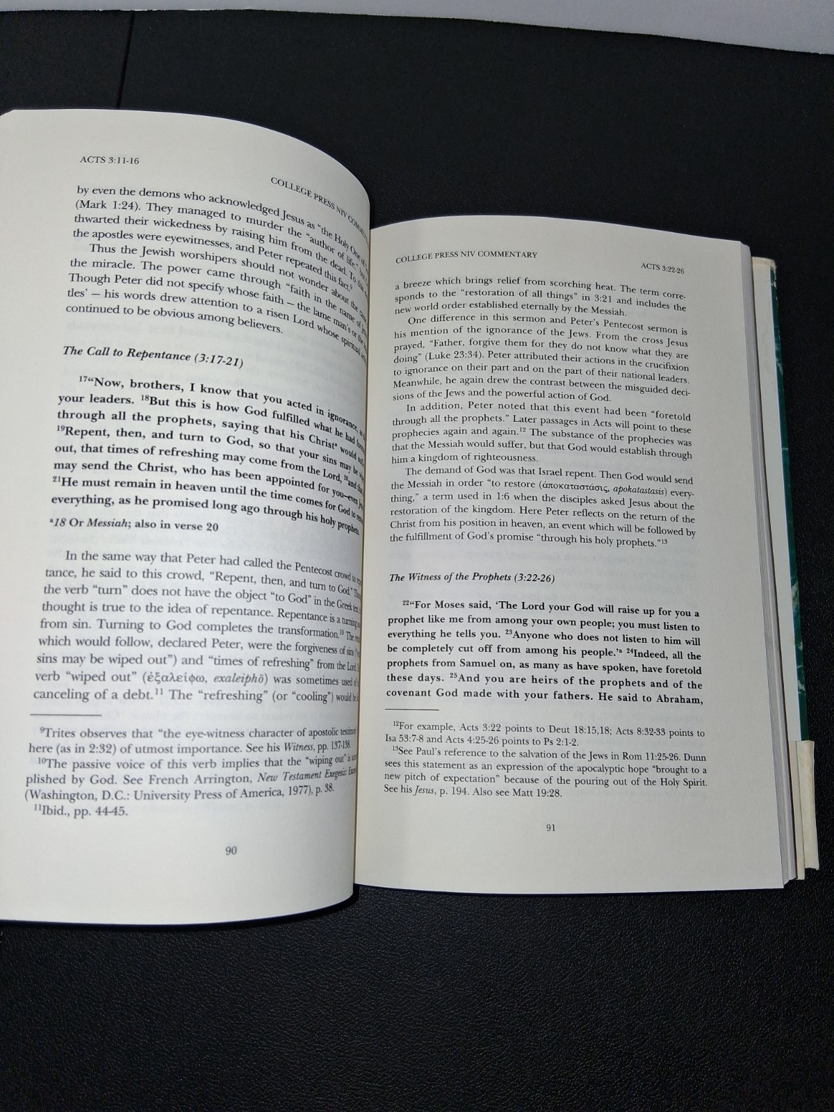 Acts (The College Press Niv Commentary) Hardcover Dennis Gaertner Dust Jacket HB