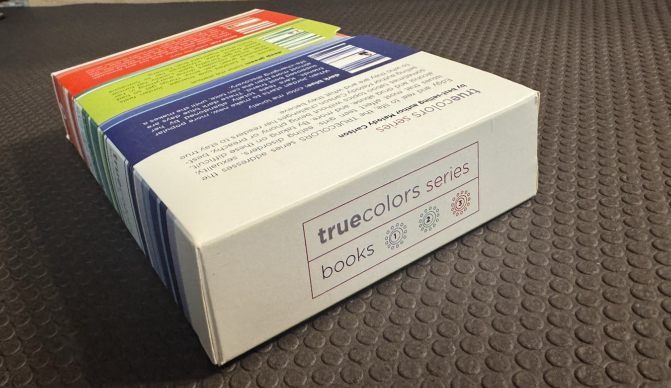 TRUE COLORS Volumes 1-3 BOX GIFT SET By Melody Carlson *LIKE NEW*