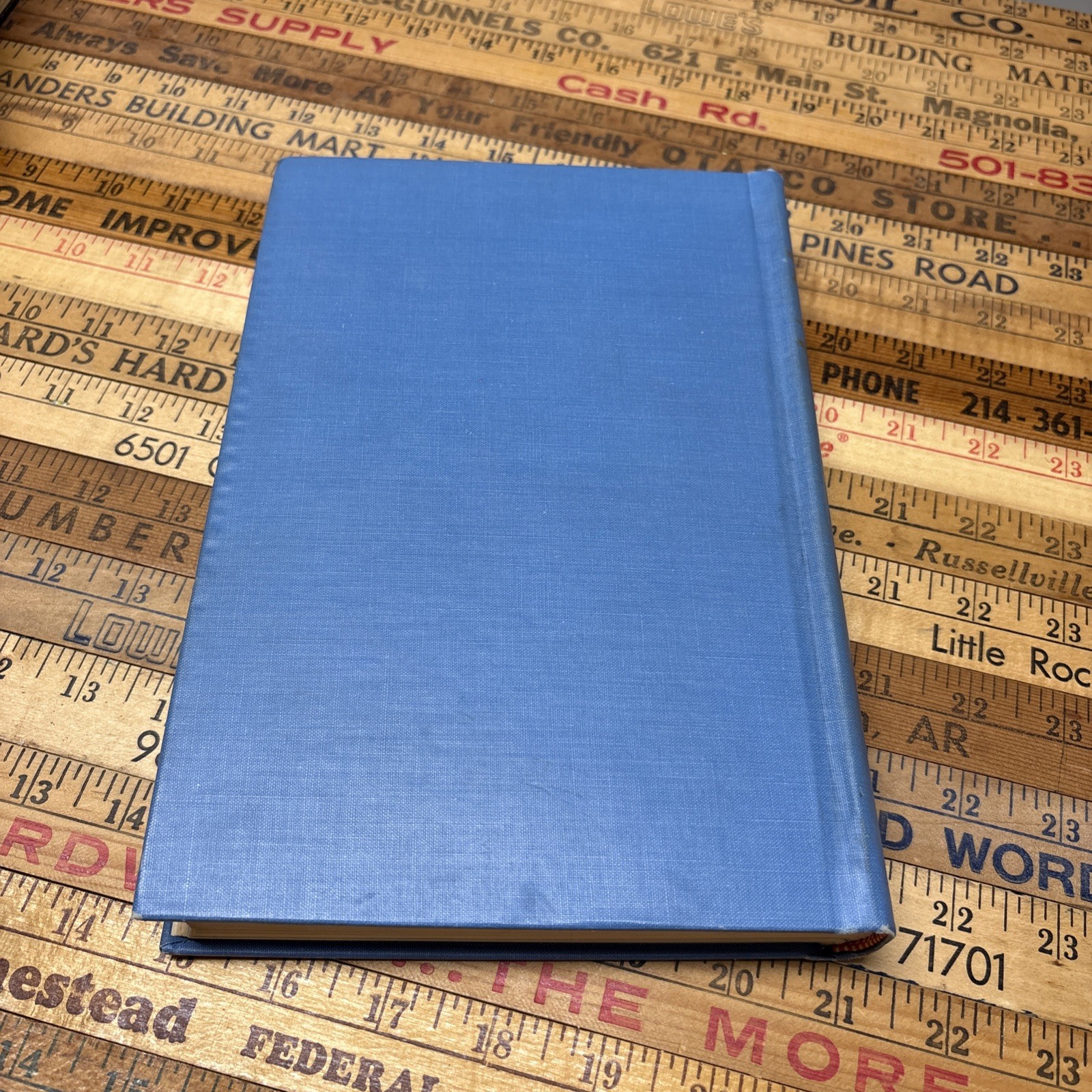 St. Mary’s Cathedral of Memphis HB w/out dj-1958-John H. Davis-264 pages