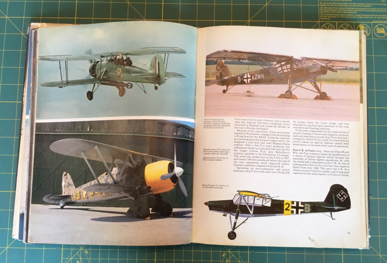 1978 ENCYCLOPEDIA OF AIRCRAFT by Michael Taylor & John Taylor, 254 Pages, RARE