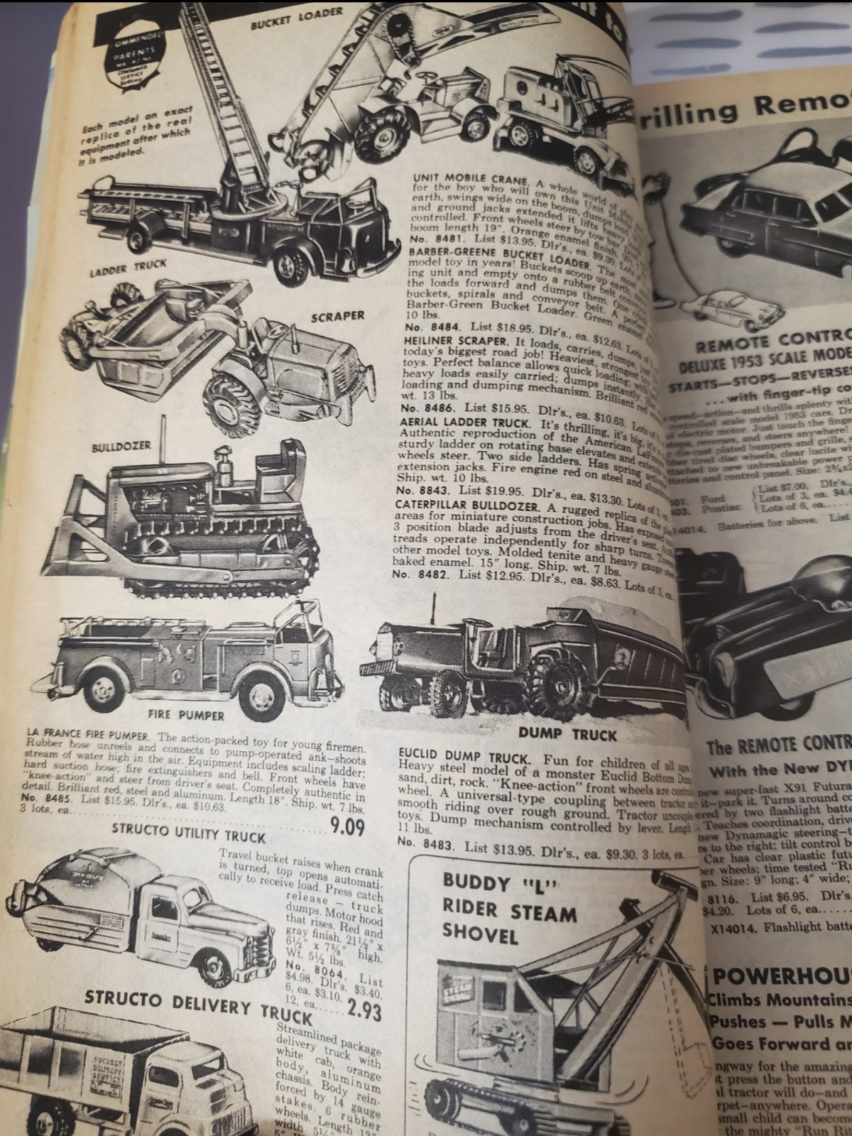 1953 Harrison Wholesale Company Special Holiday Catalog 200+ Pages Toys Trains