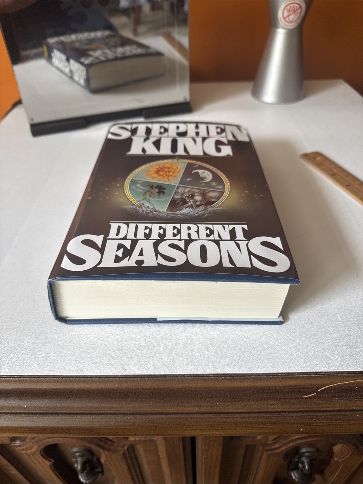 Different Seasons by Stephen King Hardcover Book w/Dust Jacket 1982 Book Club Ed