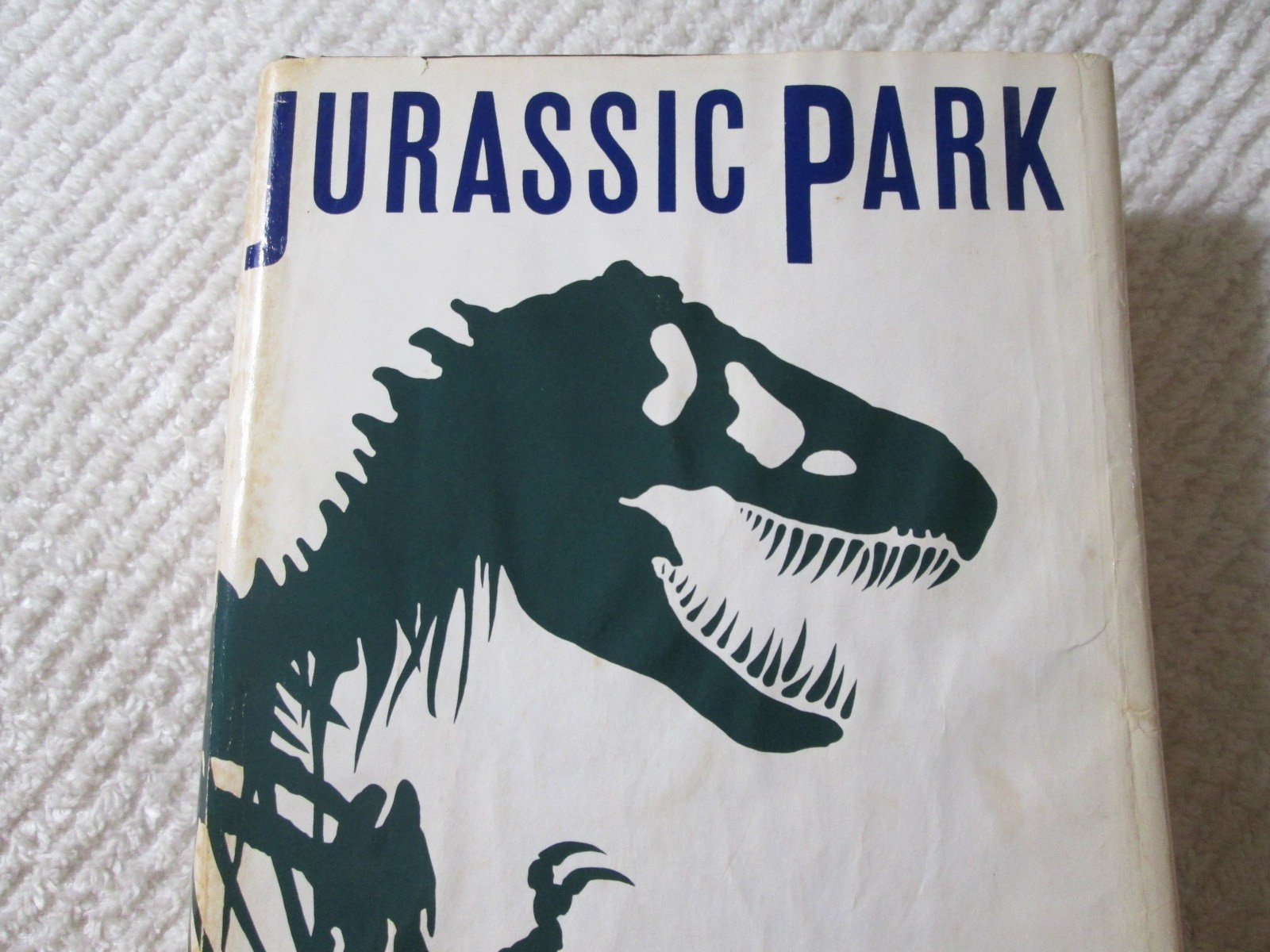Michael Crichton JURASSIC PARK HC/DJ/BCE Book Club Edition Hardcover 1990