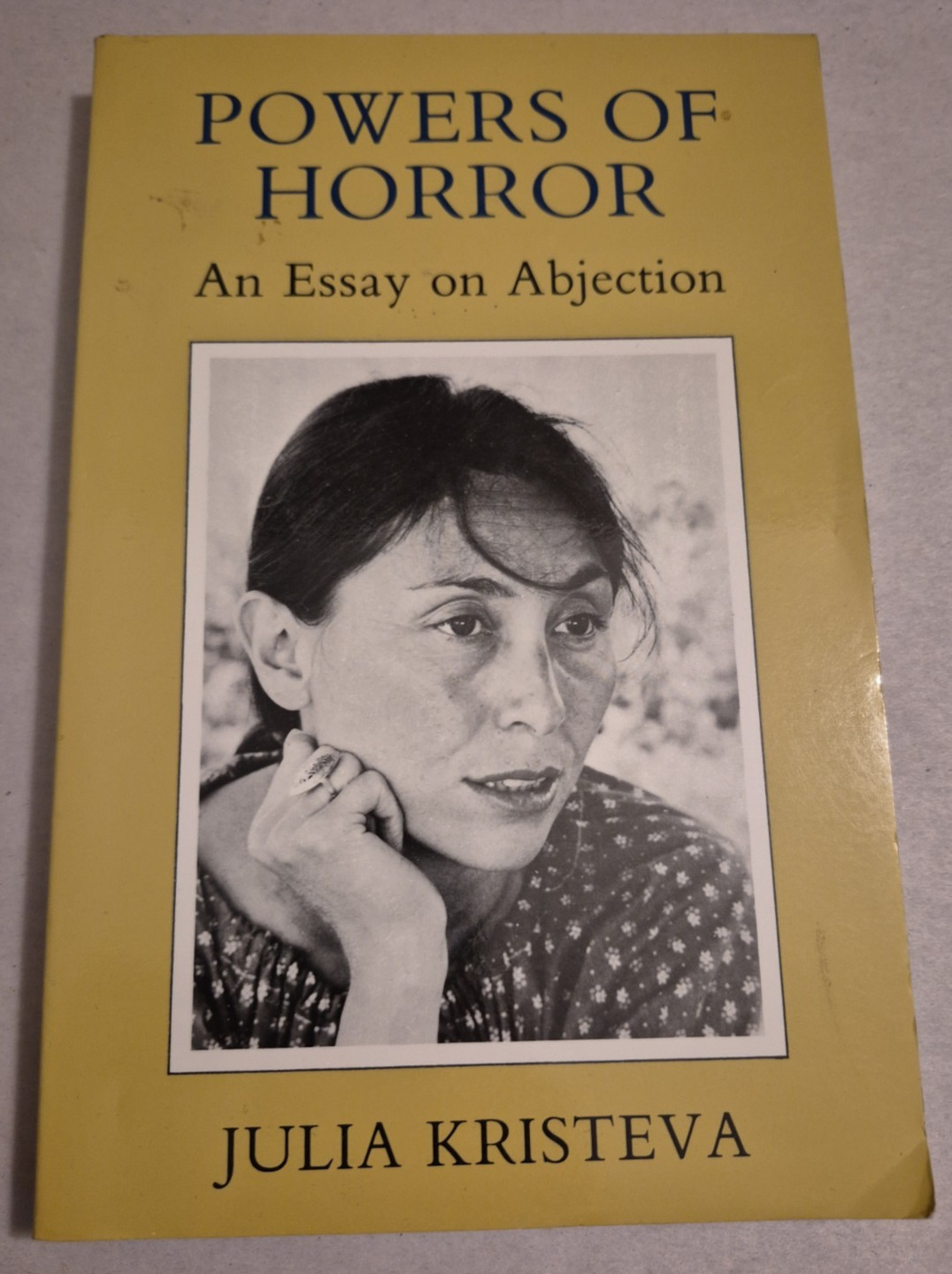 Powers of Horror : An Essay on Abjection by Julia Kristeva TPB Philosophy Theory