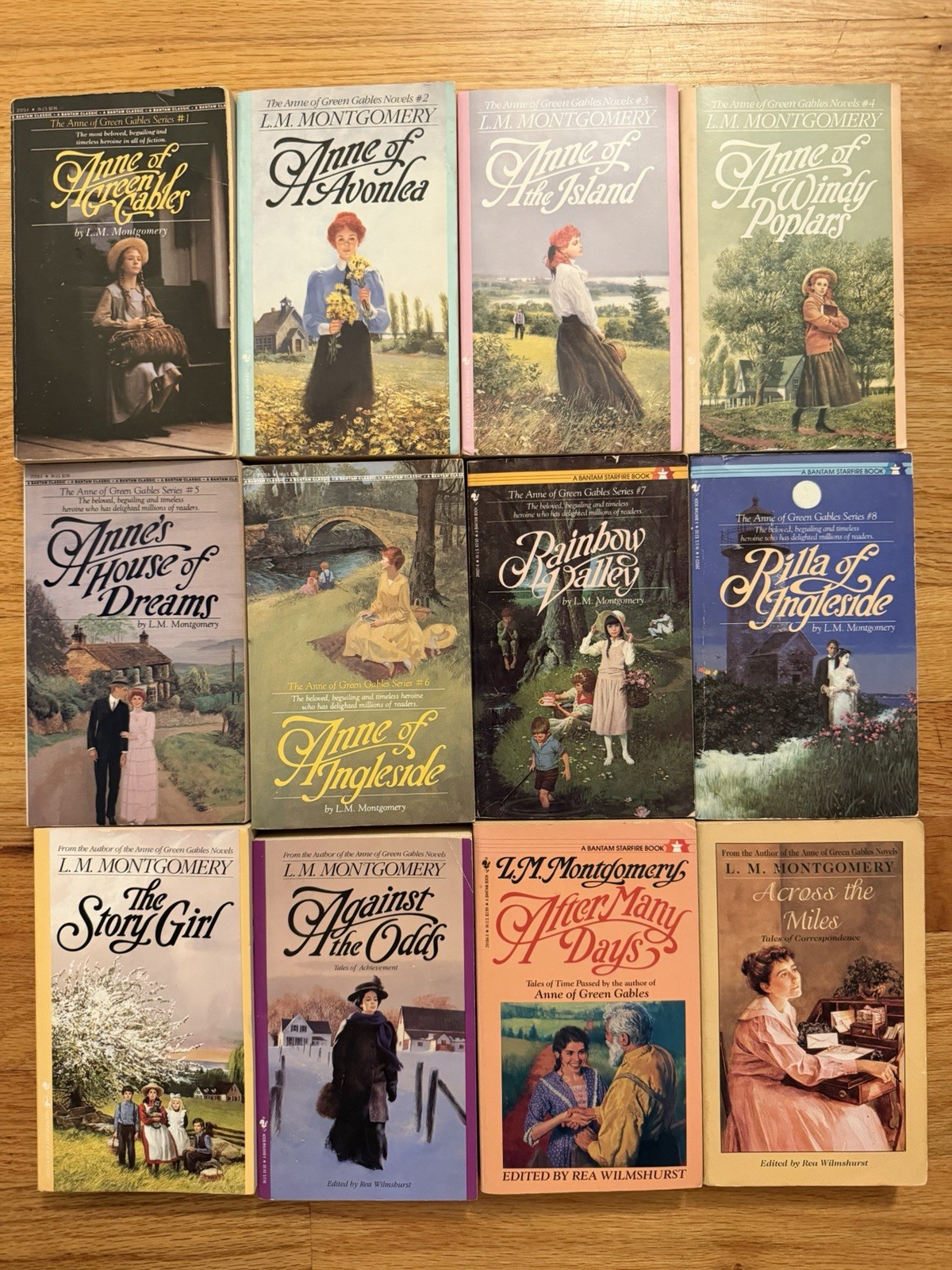 Lot 12 Vtg L.M. Montgomery Paperback Books Bantam Short Stories, Novels Set Anne