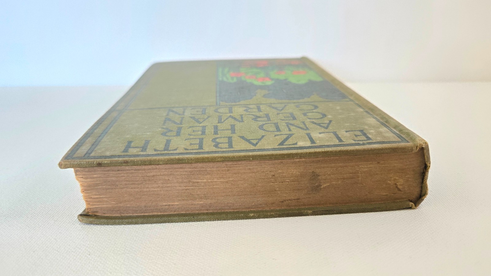 Elizabeth and Her German Garden HC 1902 The Macmillan Company, Complete Edition