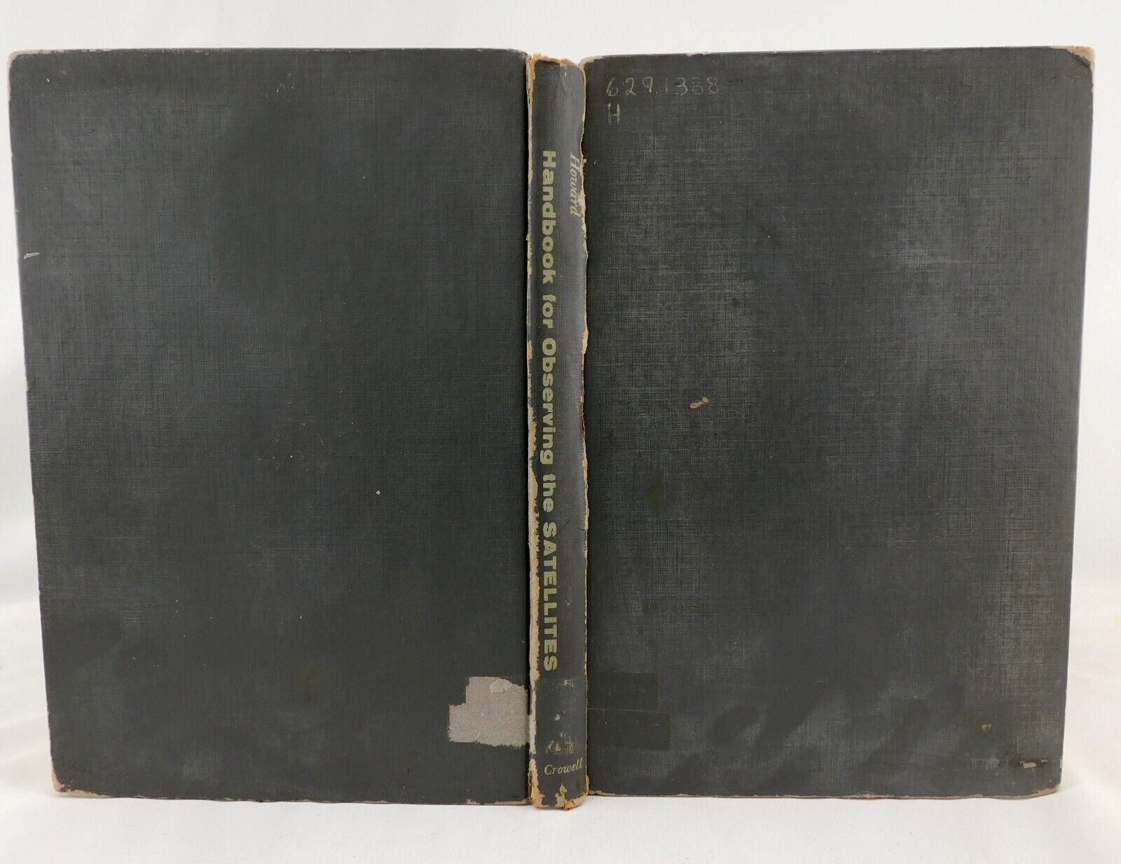 1958 Satellite Observing by N E Howard Handbook Illustrated HC 136 Pages