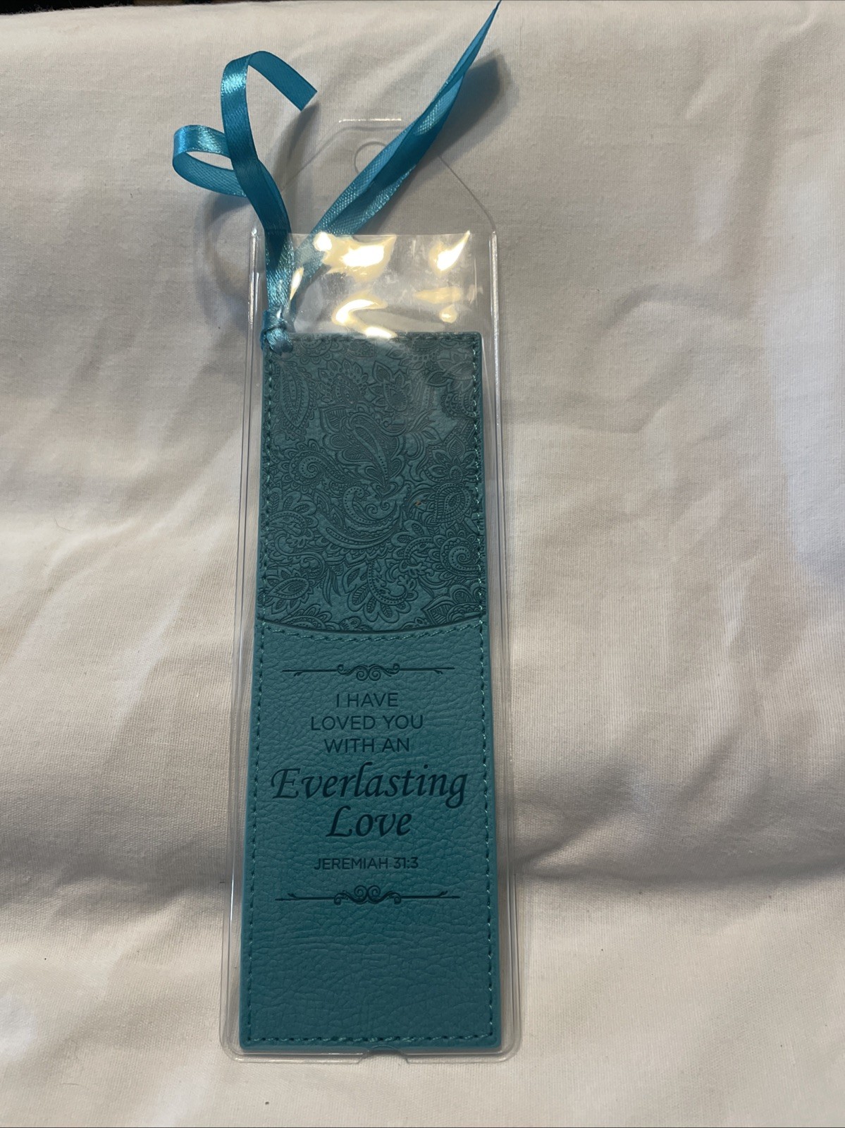 Vegan Leather Scripture Bookmark for Men & Women: Everlasting Love Jeremiah 31:3
