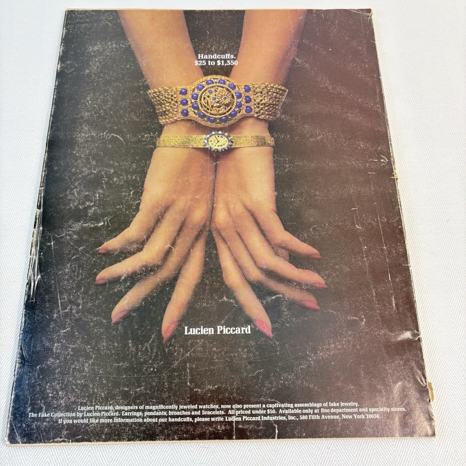 Vogue Magazine November 15, 1971 Patricia Dow Vintage 144 pages de la Renta