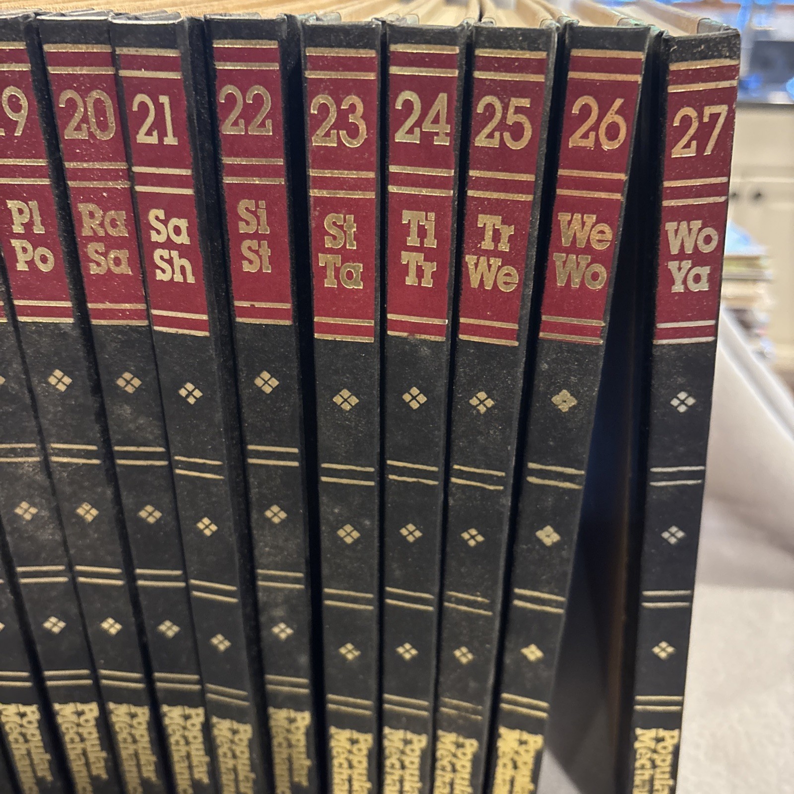 Popular Mechanics Do-It-Yourself Encyclopedia 27 Volumes HC 1986 Hearst