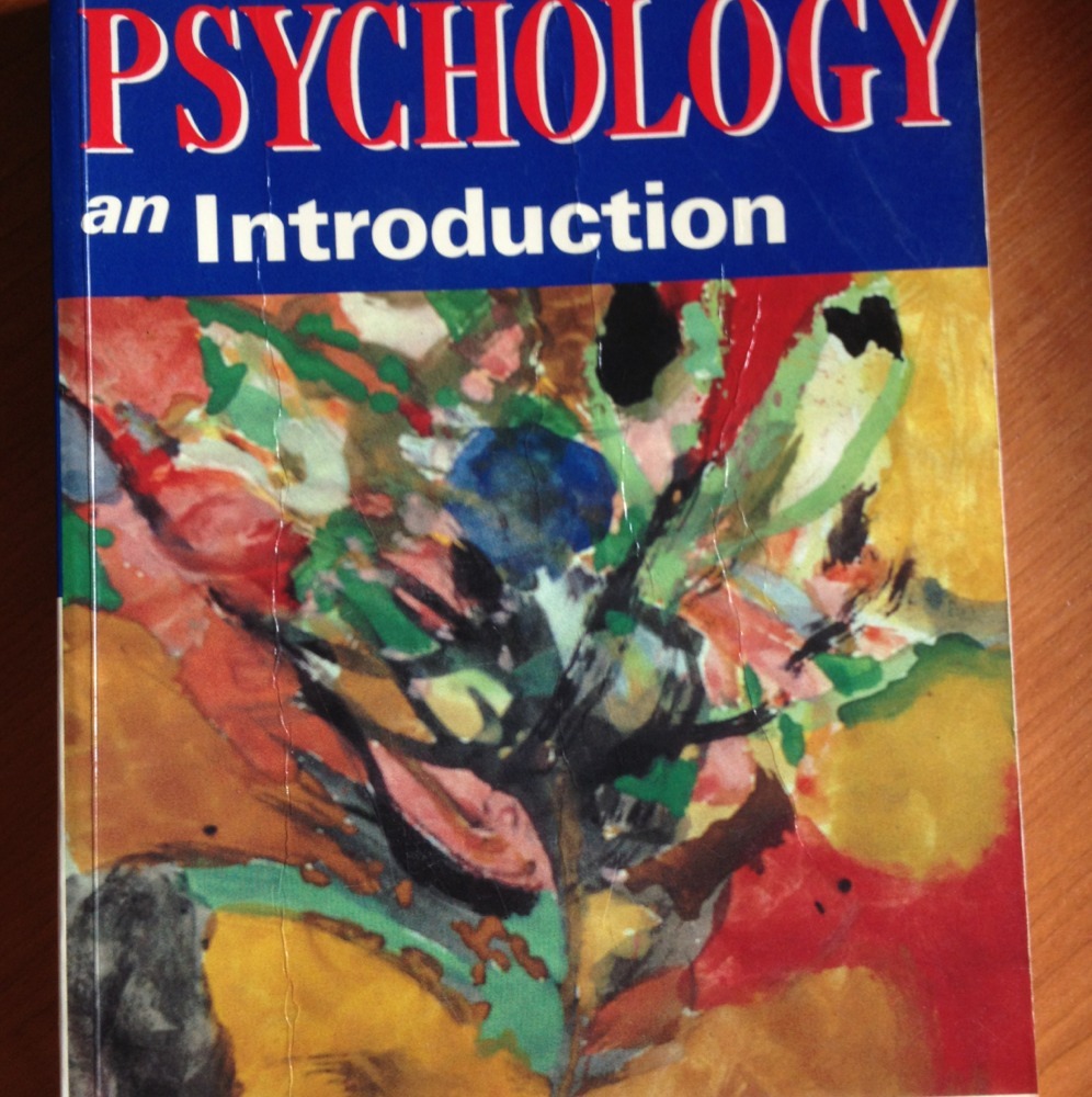 Psychology (An Introduction) Nicky Hayes & Sue Orrell 496 Pages 2nd Edition