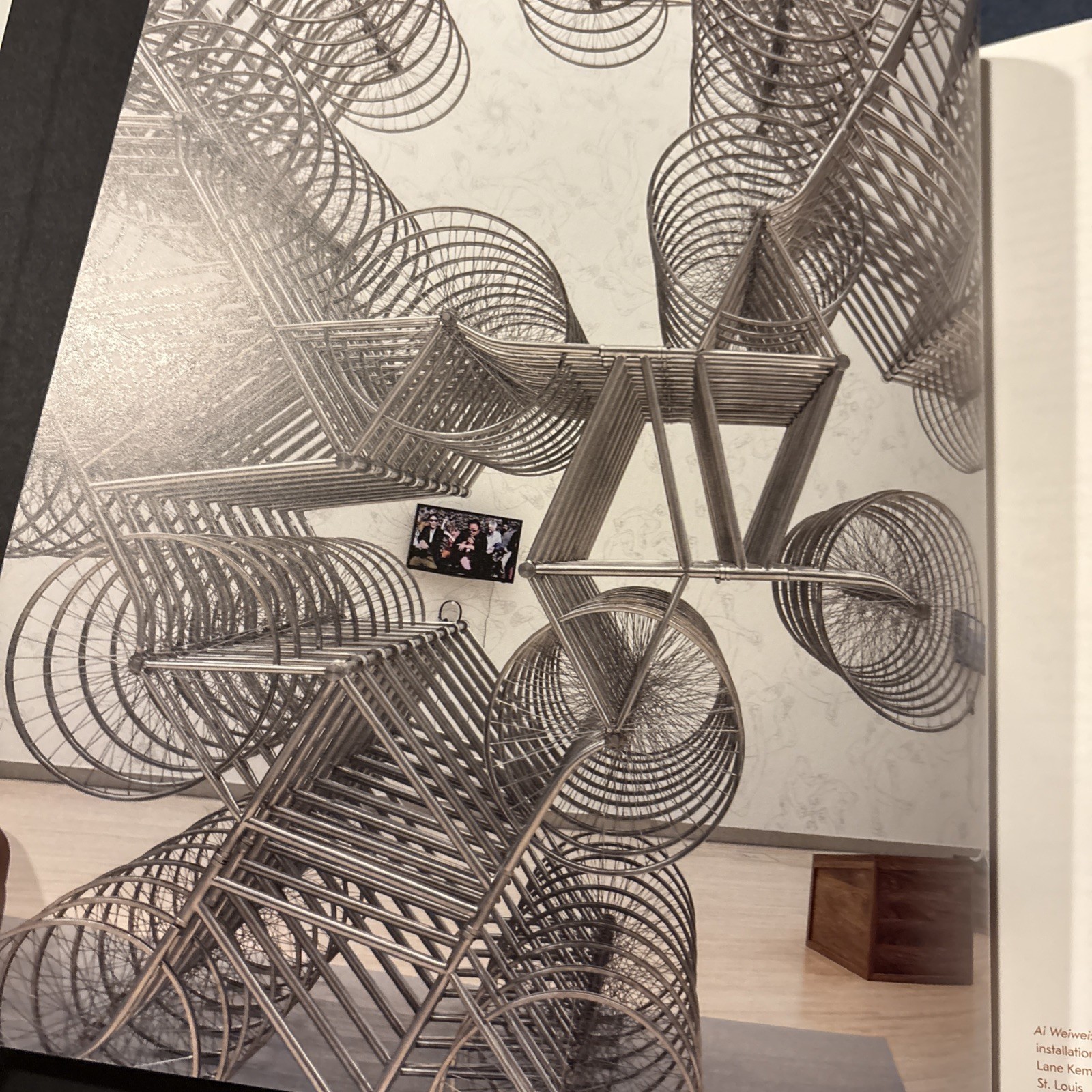 Ai Weiwei. 40th Ed. – Hardcover, by Holzwarth Hans Werner – Very Good Book EUC