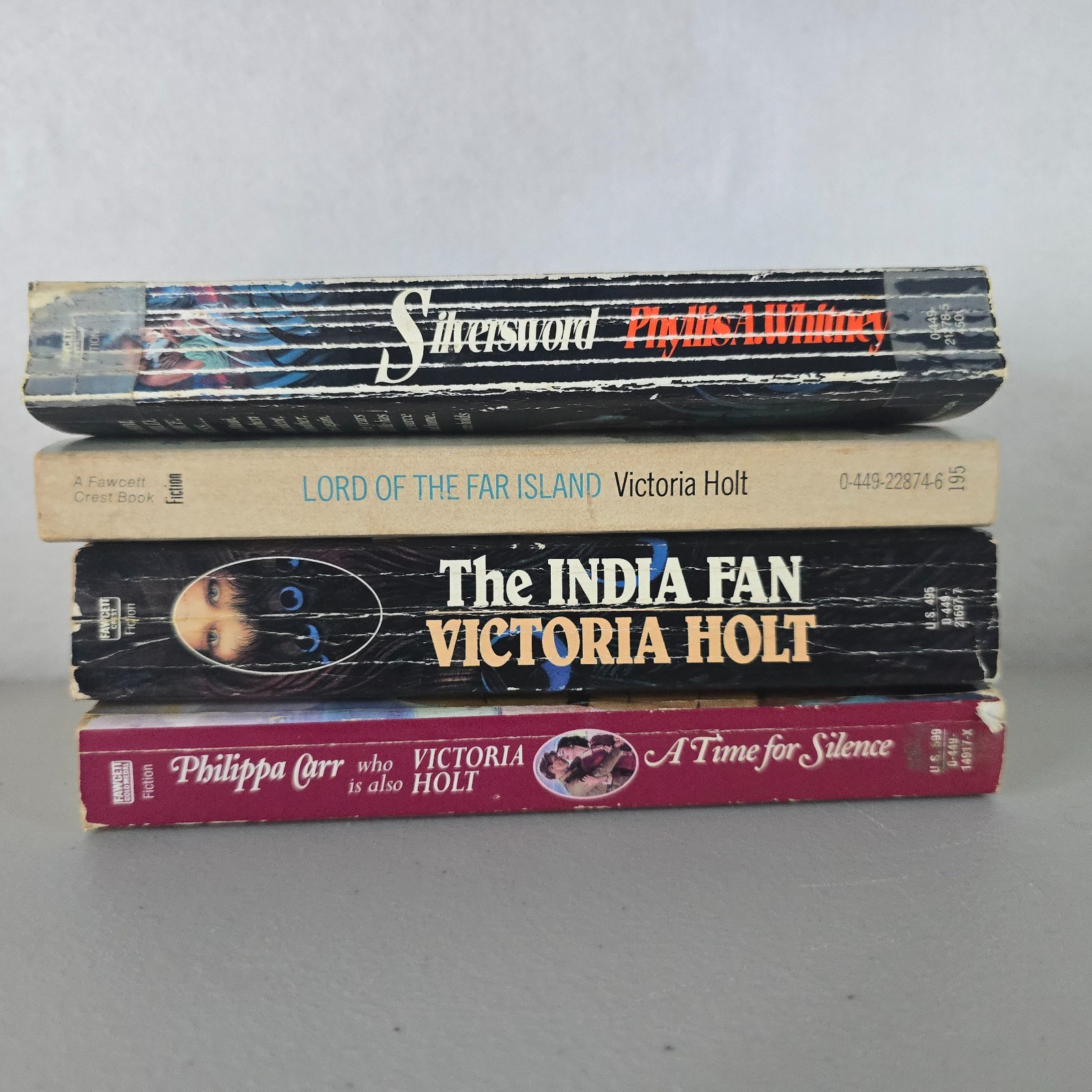Gothic Historial Romance Fiction Lot Victoria Holt & More Mystery Suspense Book