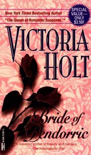 Bride of Pendorric – Paperback, by Holt Victoria – Acceptable