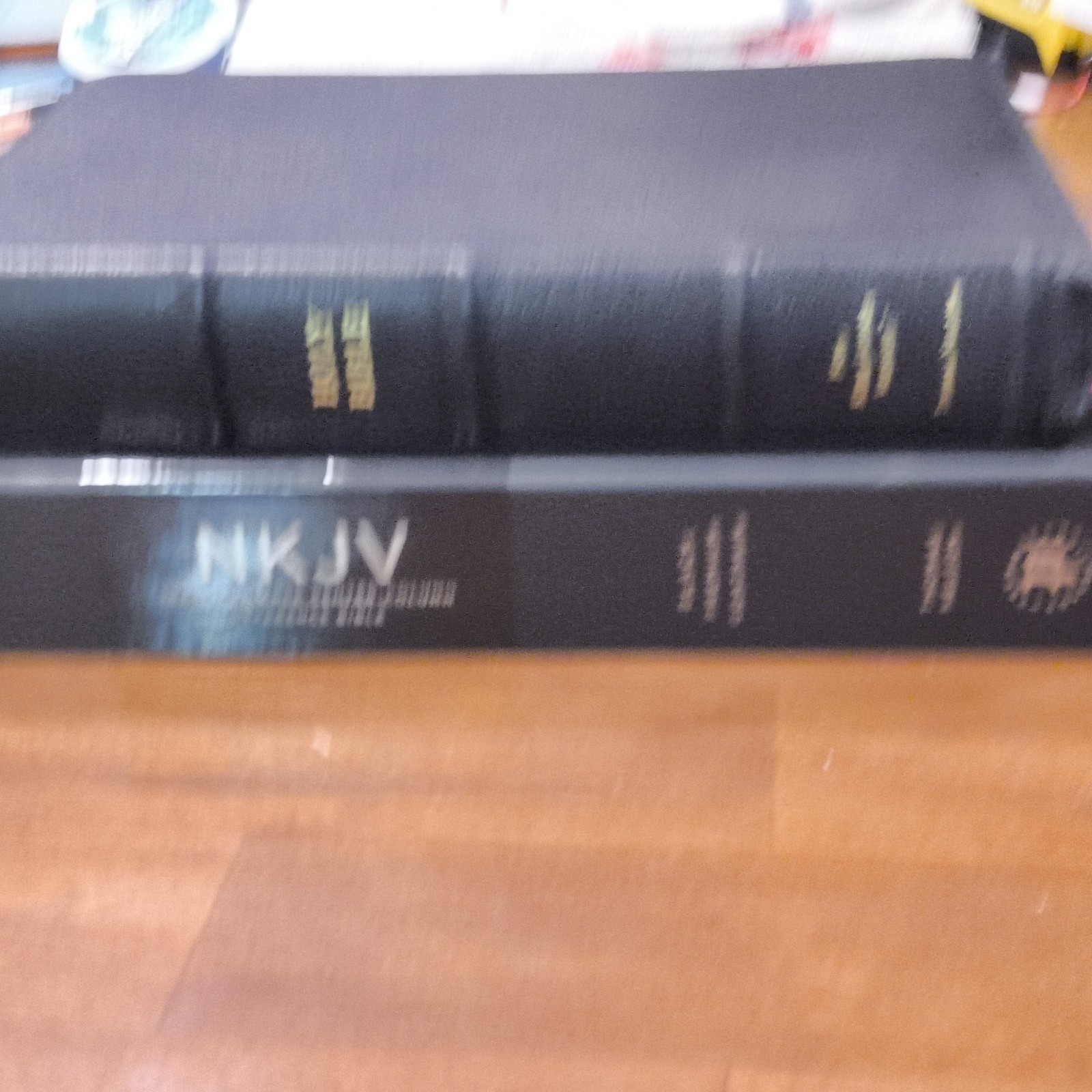 Thomas Nelson NKJV Verse-by-Verse Center-Column Ref Bible Premier Collection
