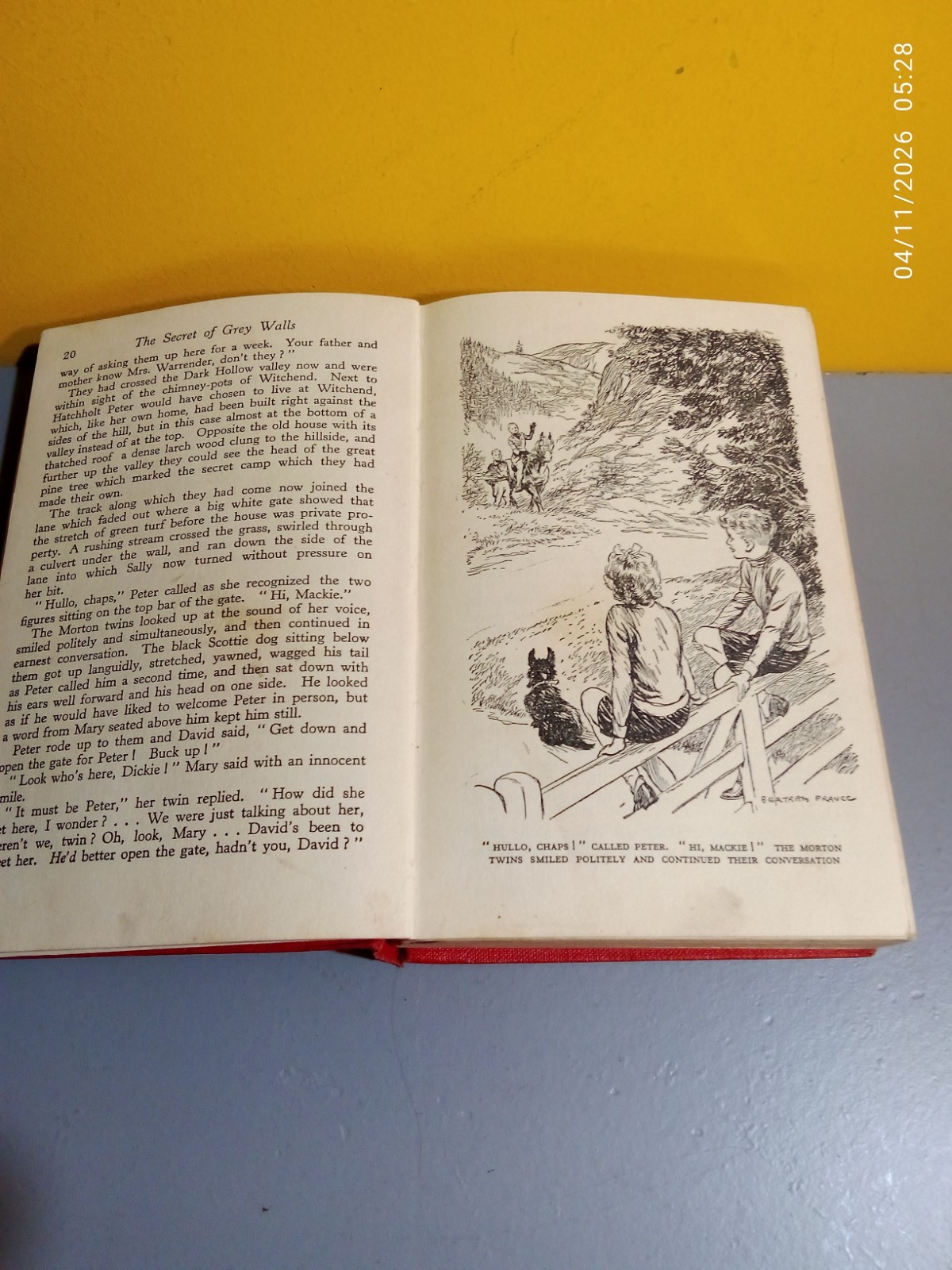 THE SECRET OF GREY WALLS – MALCOLM SAVILLE; 1954 GEORGE NEWNES 272 pages HB