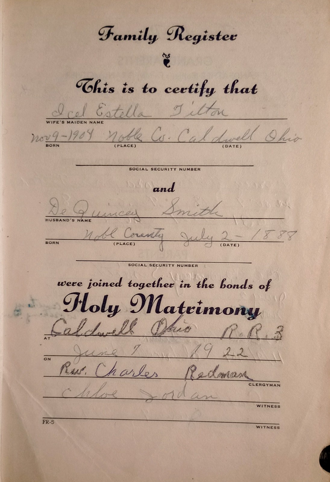 Smith (Tilton) Family Bible (Bible Rescue #1138)