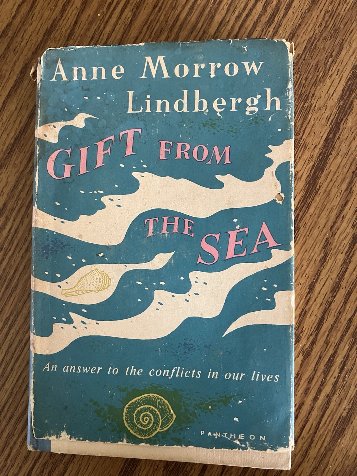 GIFT FROM THE SEA By Anne Morrow Lindbergh 1955 Vintage Hardcover w/ Dust Jacket