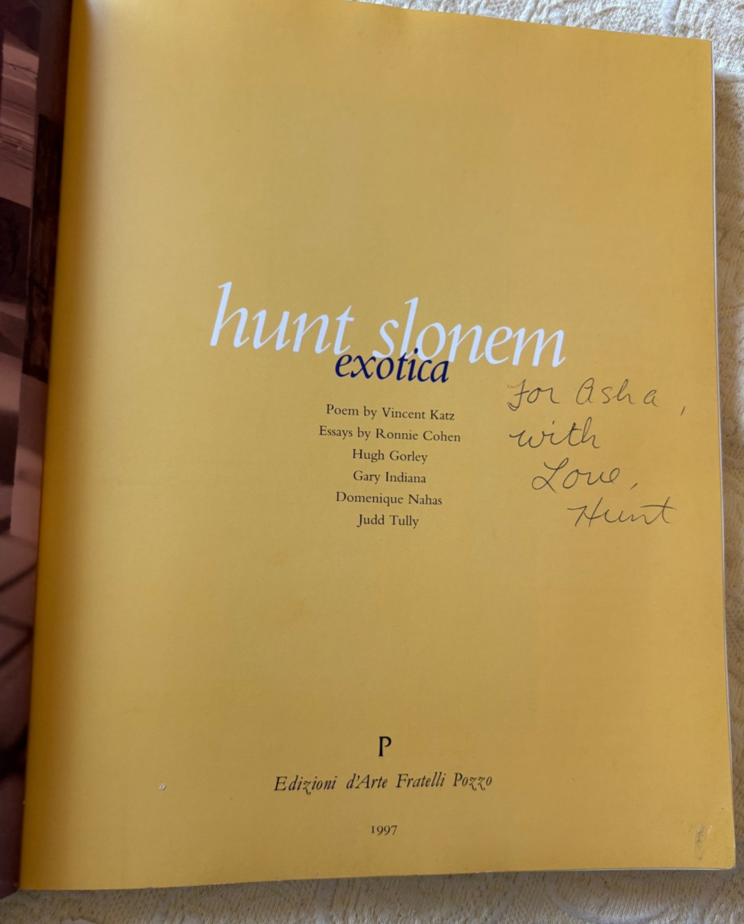 Hunt Slonem INSCRIBED Exotica Art Exhibit Catalog 1997 Softcover 144 Pages