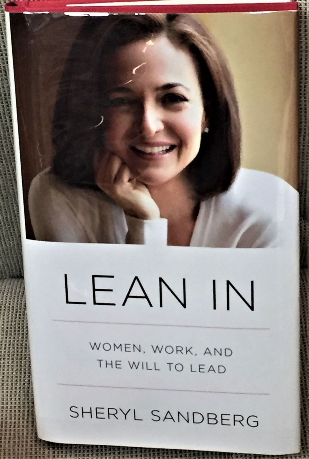 Sheryl Sandberg / LEAN IN Signed 1st Edition 2013
