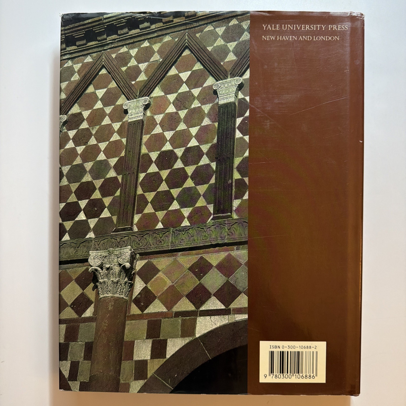 Origins of Medieval Architecture Building in Europe A.D. 600-900 Chas McClendon