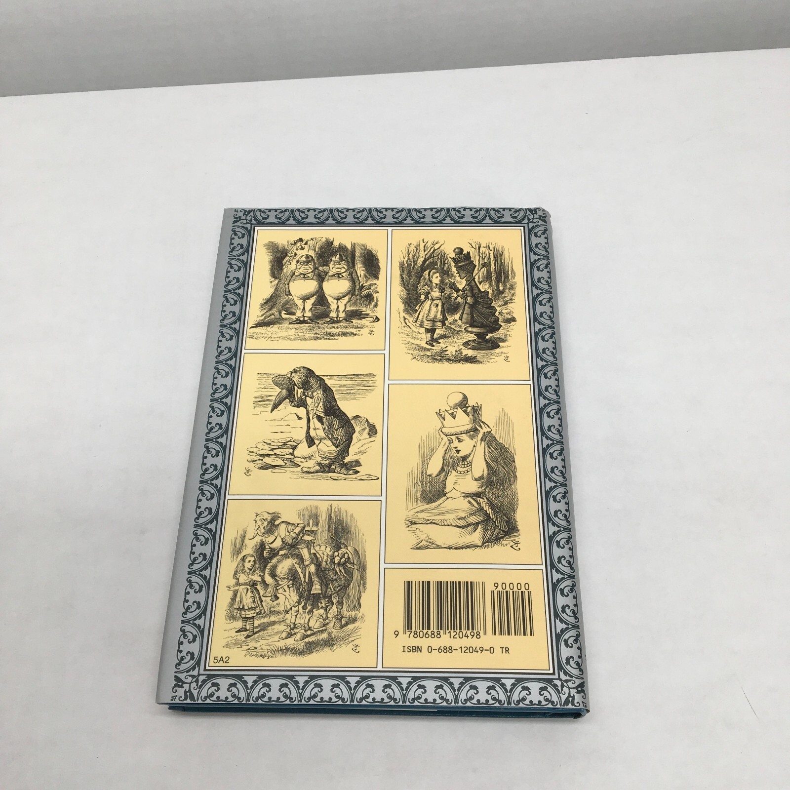 Alice’s Adventures in Wonderland & Through the Looking Glass, Lewis Carroll Set