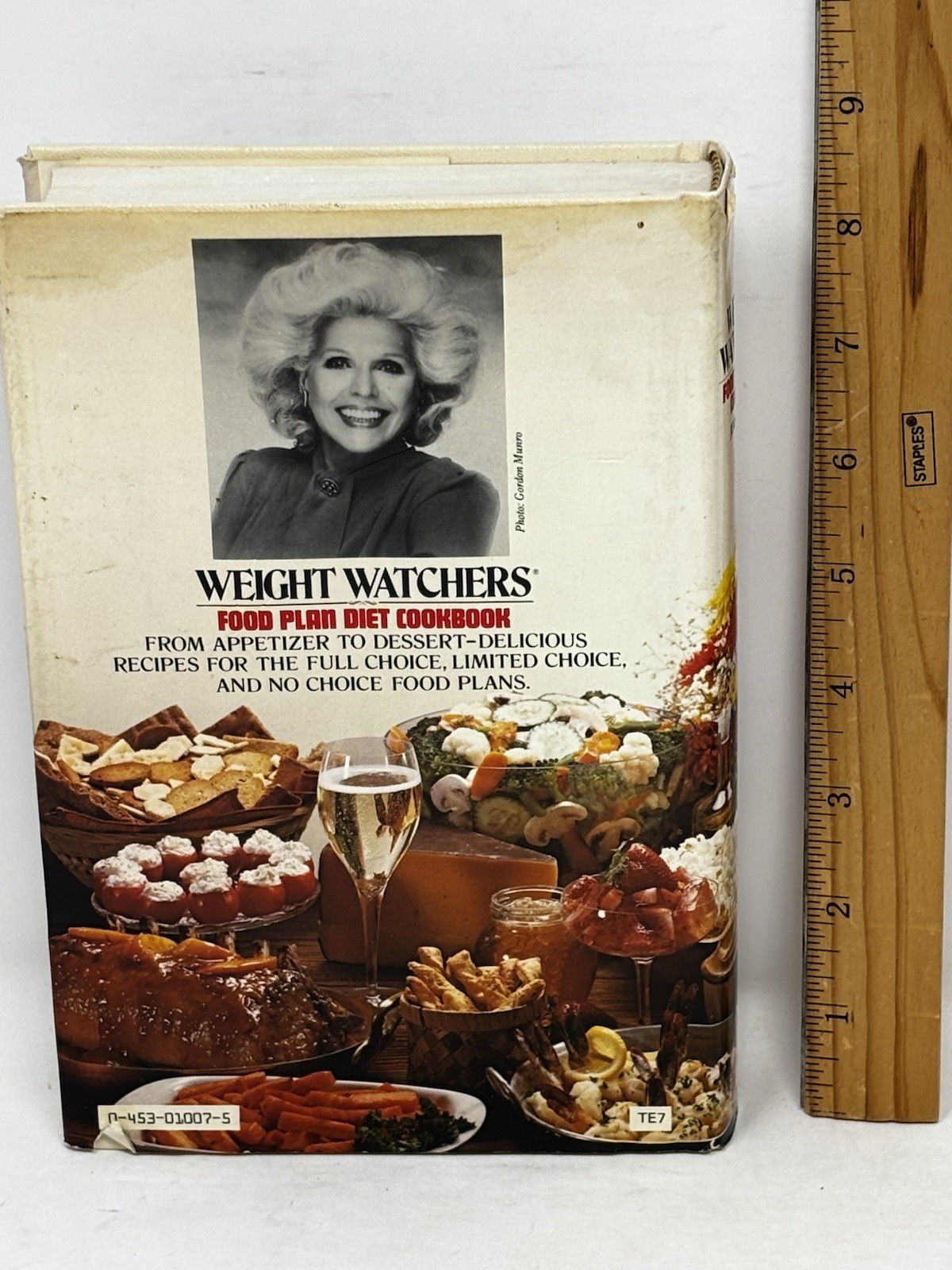 Weight Watchers Food Plan Diet Cookbook VTG Nidetch 440 pages READ