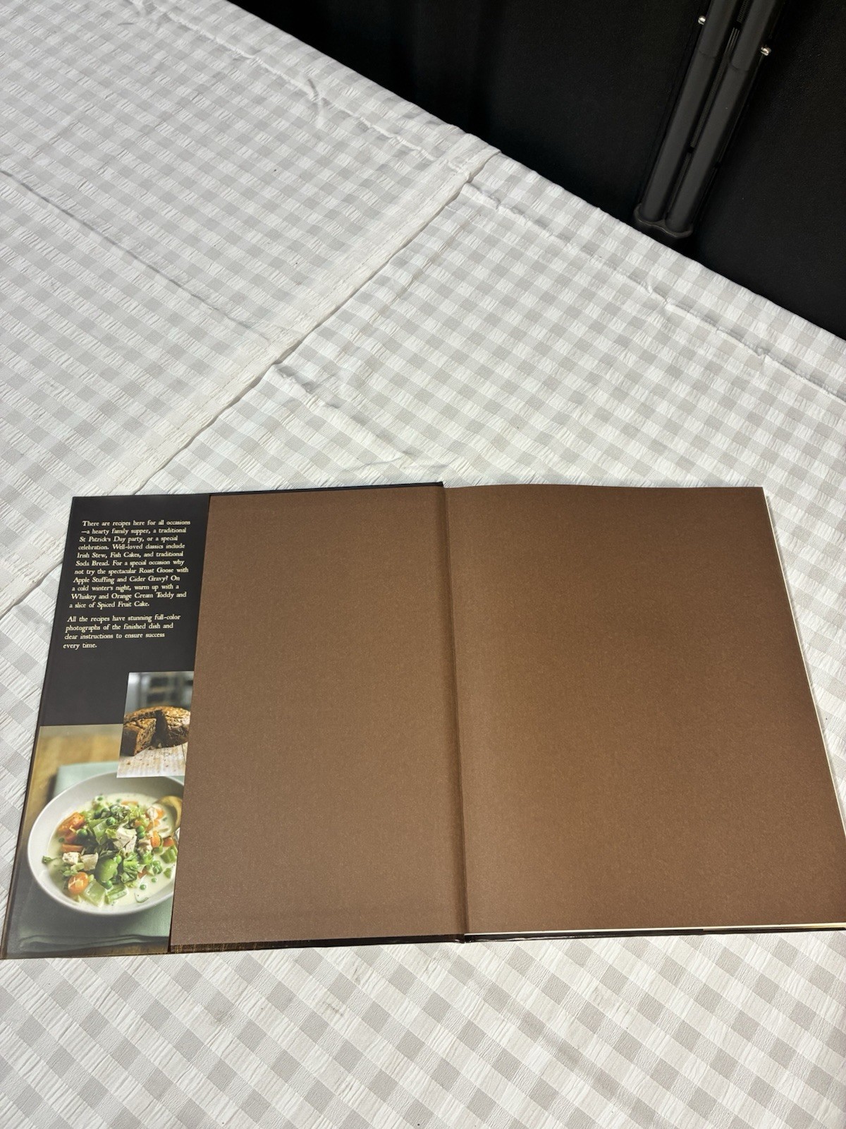 The Complete Irish Pub Cookbook by Parragon Books (2019, Hardcover)