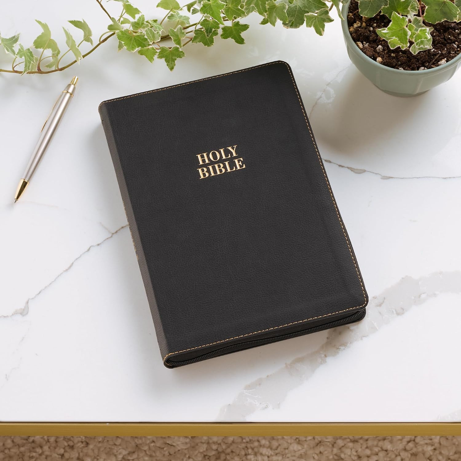 KJV Large Print Thinline Bible Black Zipper Indexed BRAND NEW in Shrink Wrap!!!
