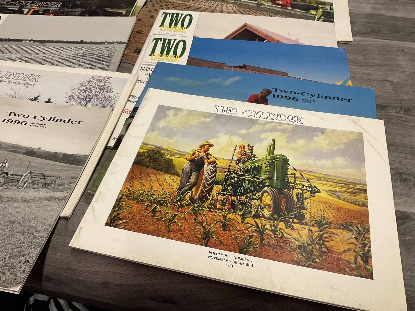 Two-Cylinder Magazine John Deere Tractor Multi Year Lot 25 Total Vintage