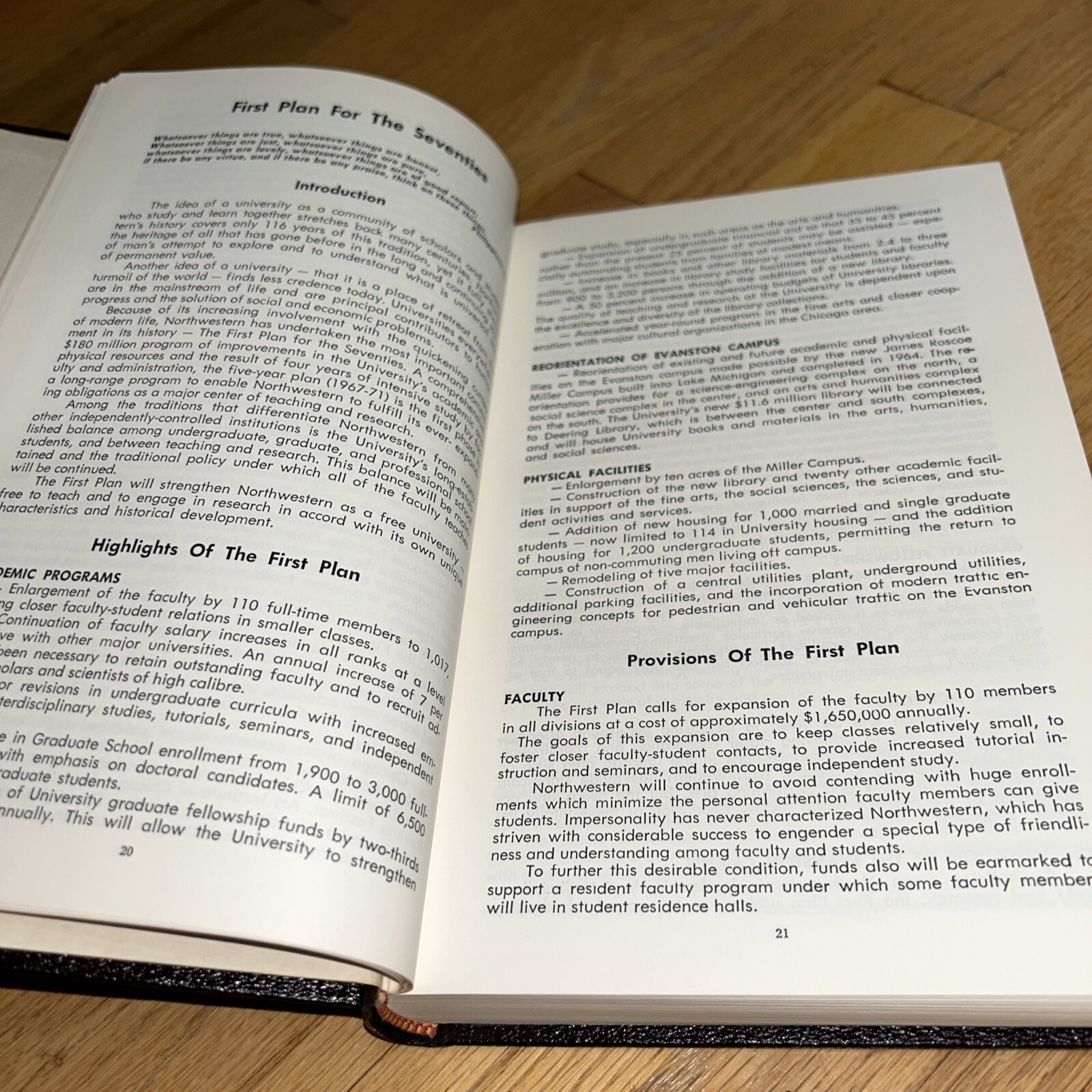 1967 NORTHWESTERN UNIVERSITY ALUMNI DIRECTORY of the CHICAGO AREA 592 pages