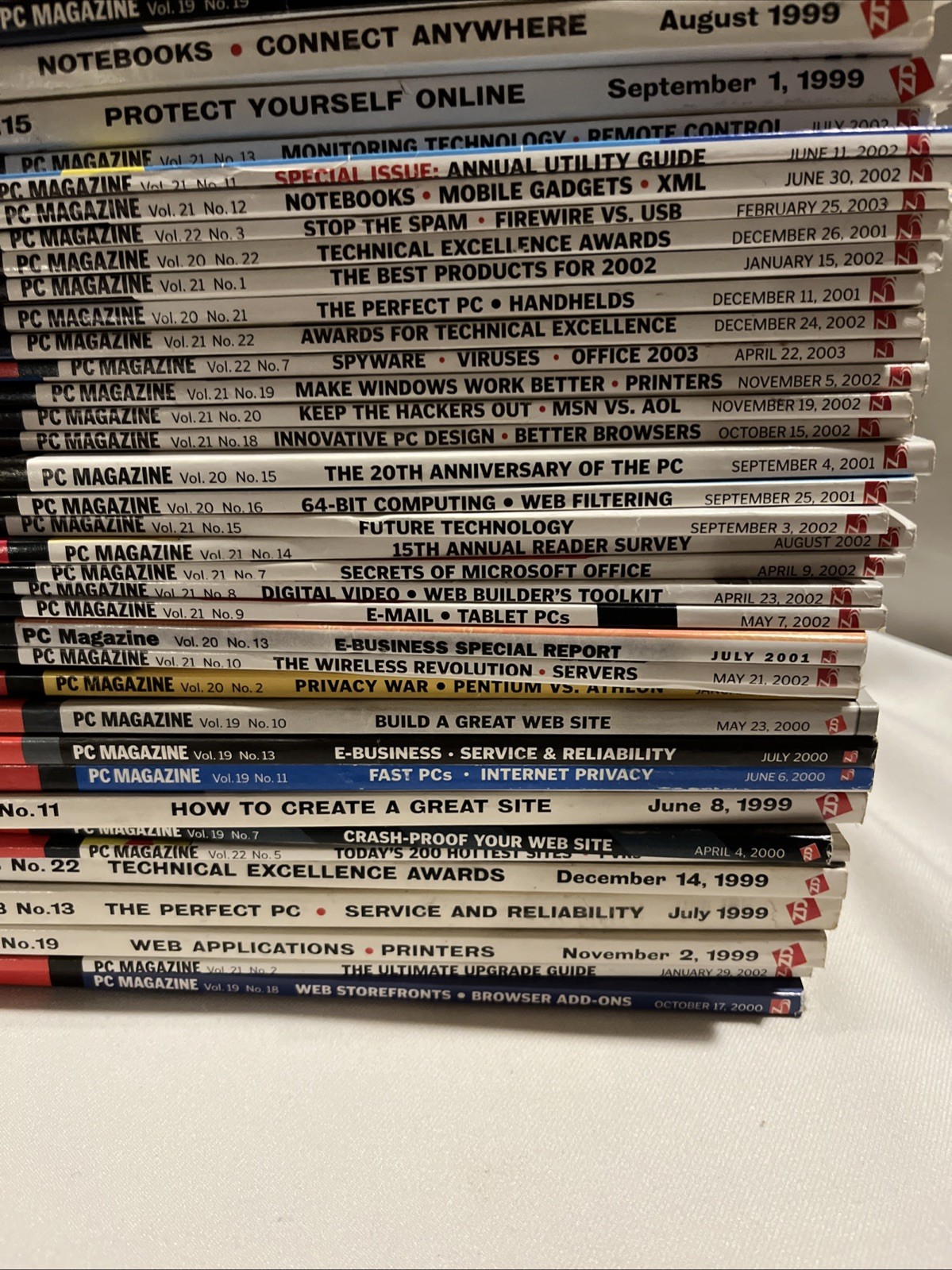 PC Magazine Lot of 48 Computer Magazine Multi Years 1999-2001