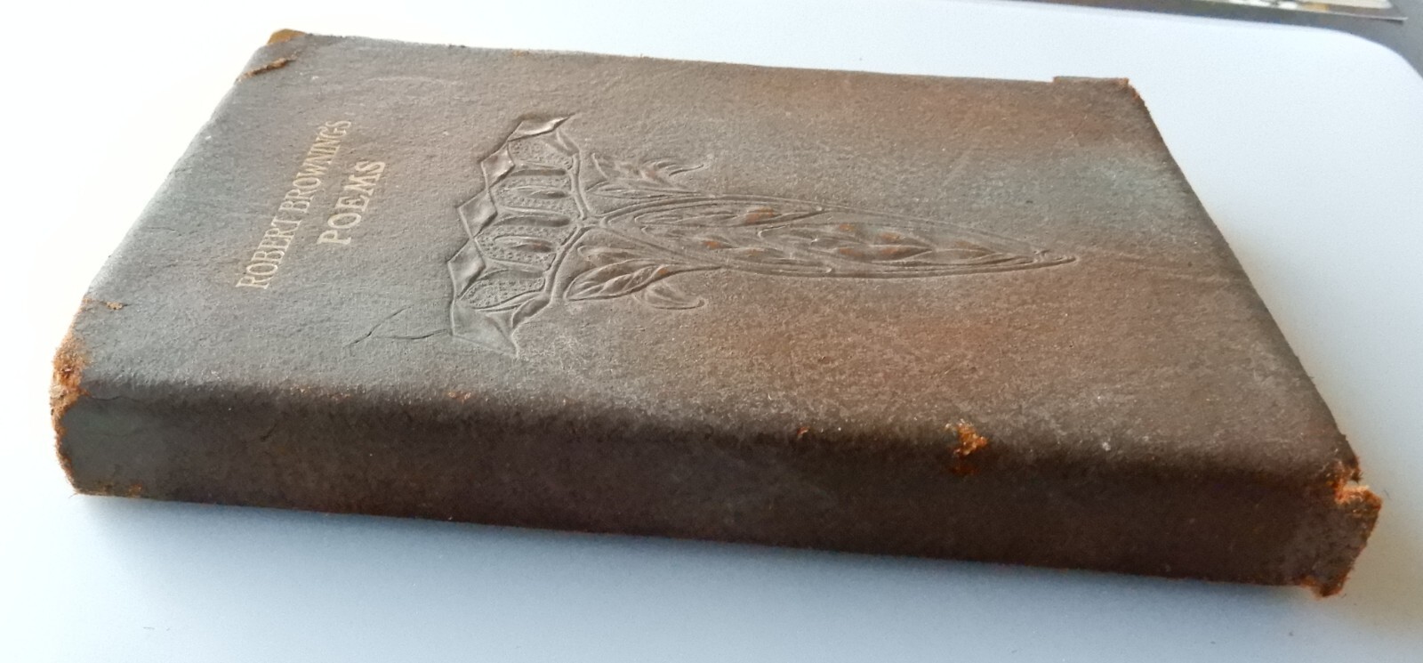 ROBERT BROWNING’S POEMS printed 1896, 512 pages – all pages are intact