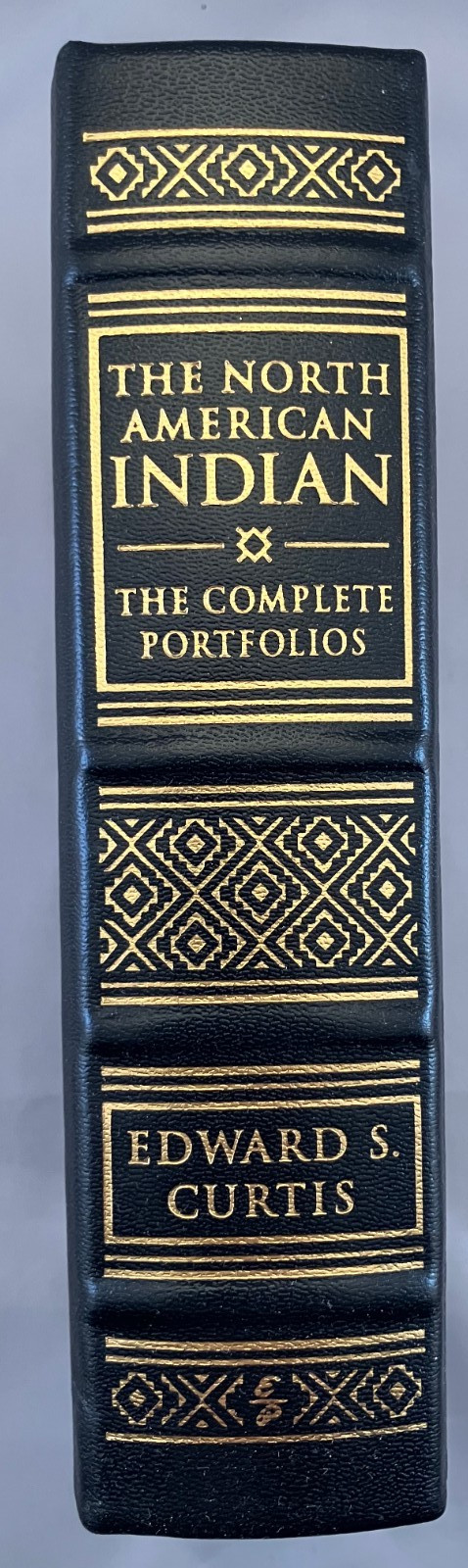 Taschen: Edward S.Curtis: The North American Indian, The Complete Portraits HC